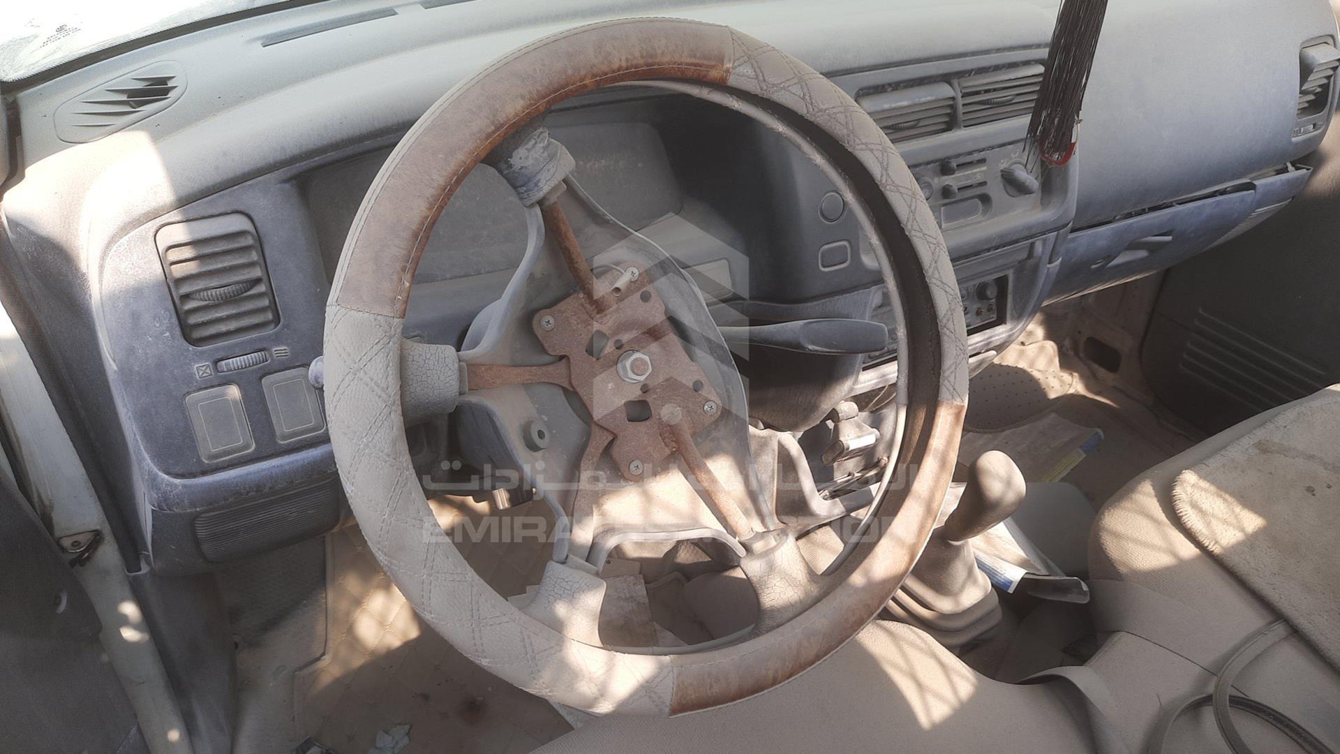 1998 MITSUBISHI L 300 VIN: MMB0NK620WD052923