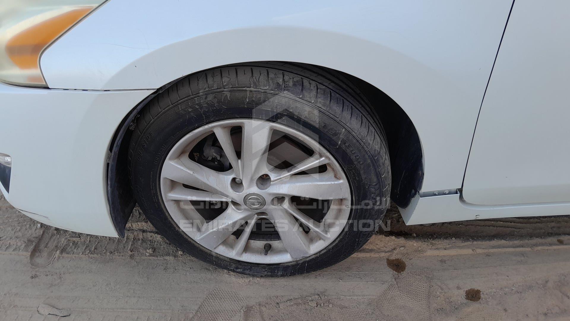 2013 NISSAN ALTIMA VIN: 1N4AL3A95DC122597