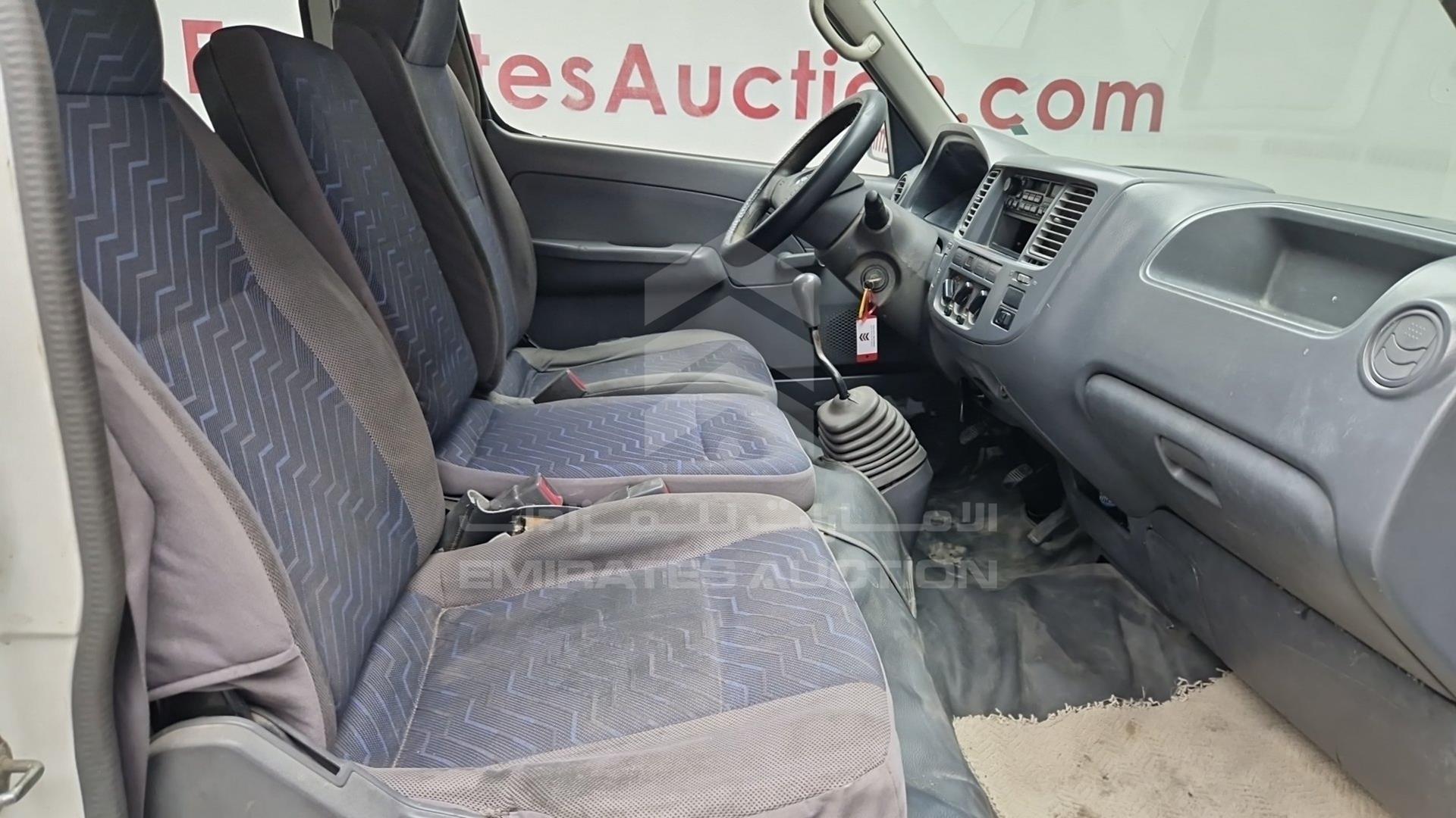 2004 NISSAN URVAN VIN: JN6FE52S44X406719