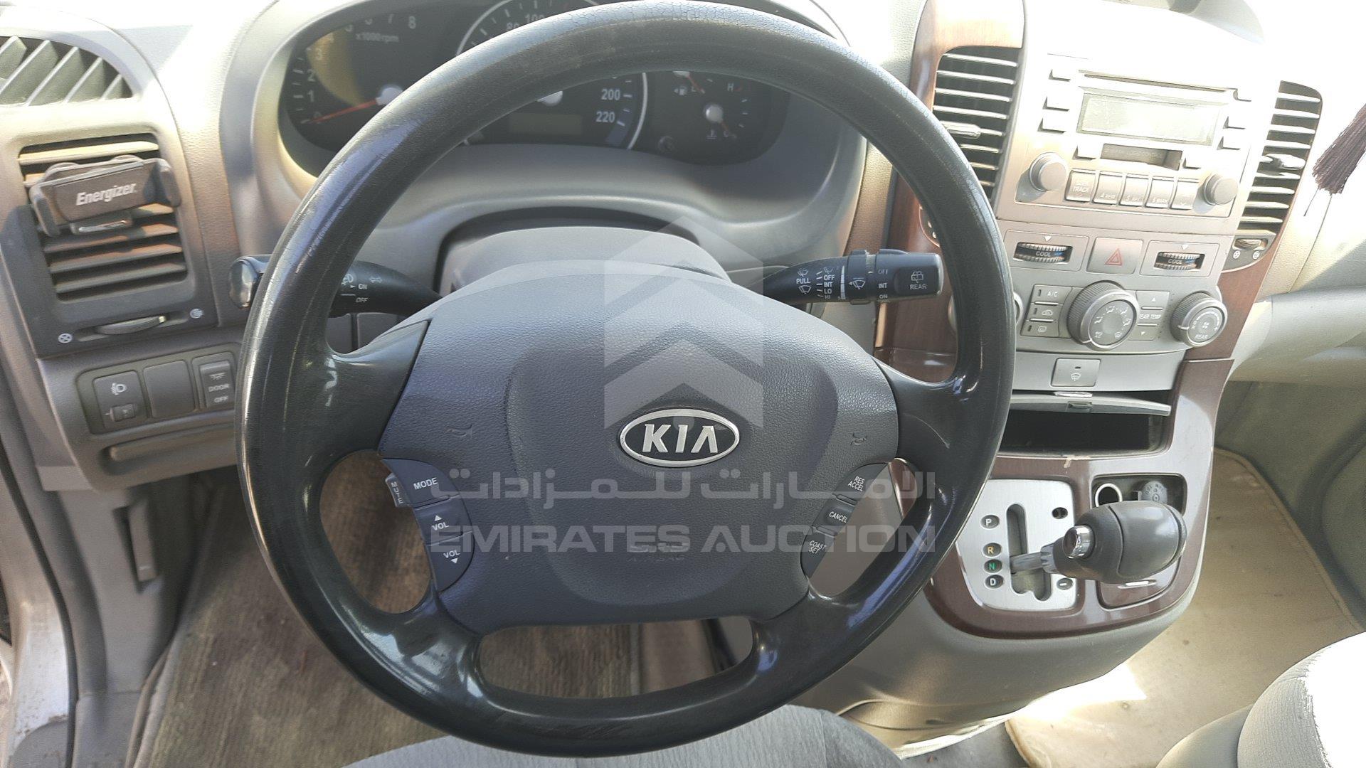 KNAMB763166040211 - 2006 Kia Carnival - #355076