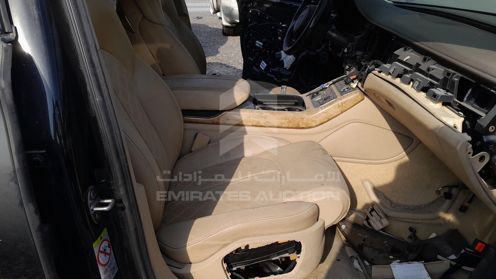 2011 AUDI A8 VIN: WAURVB4H1BN014903