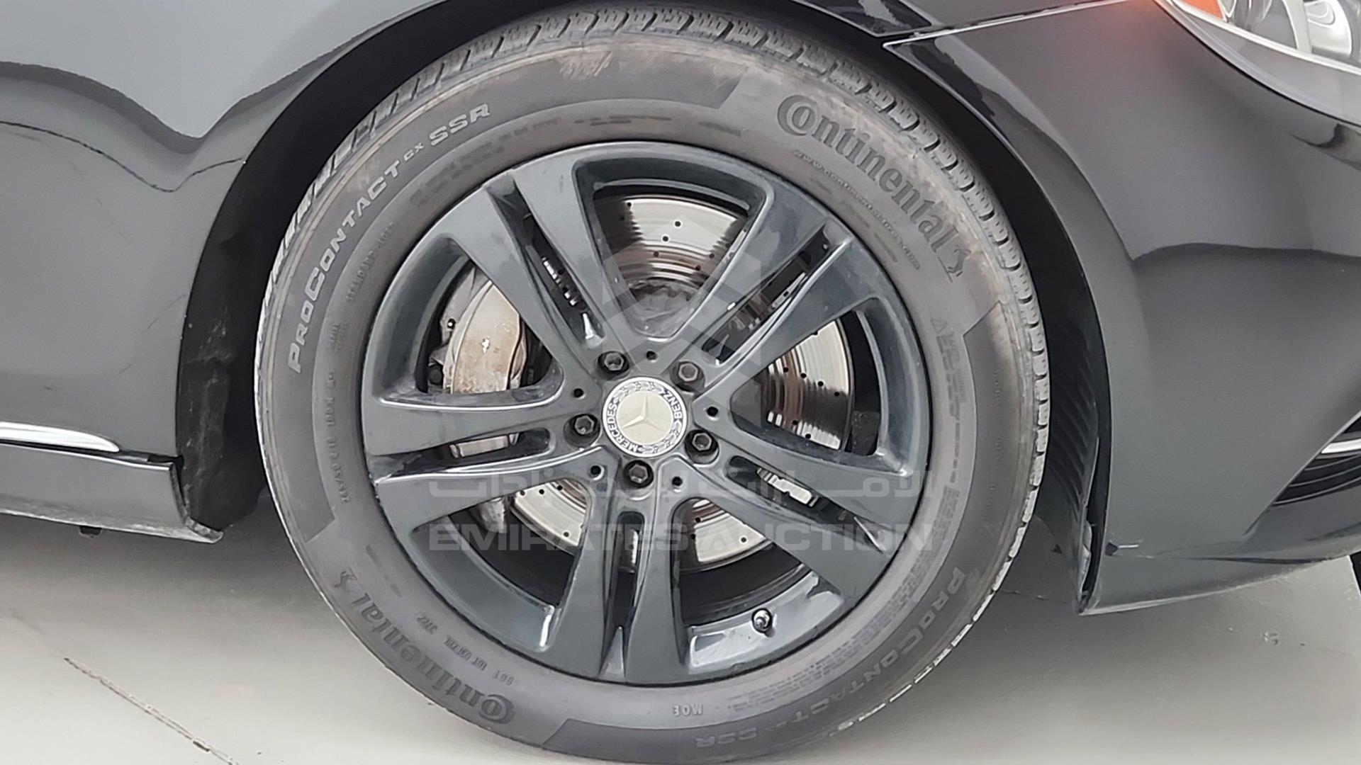 2017 MERCEDES S 550 VIN: WDDUG8FB8HA308873