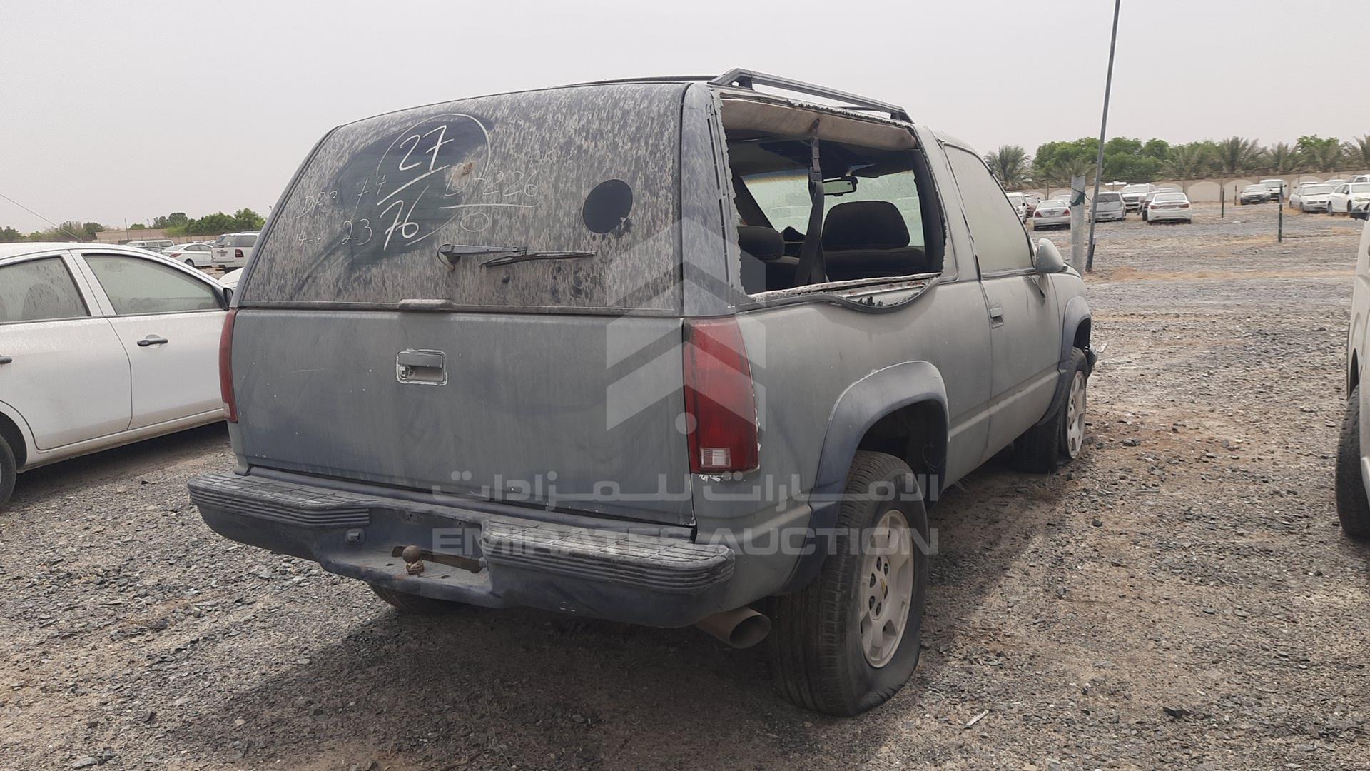 1996 CHEVROLET TAHOE VIN: 3GNEK18R6TG156771