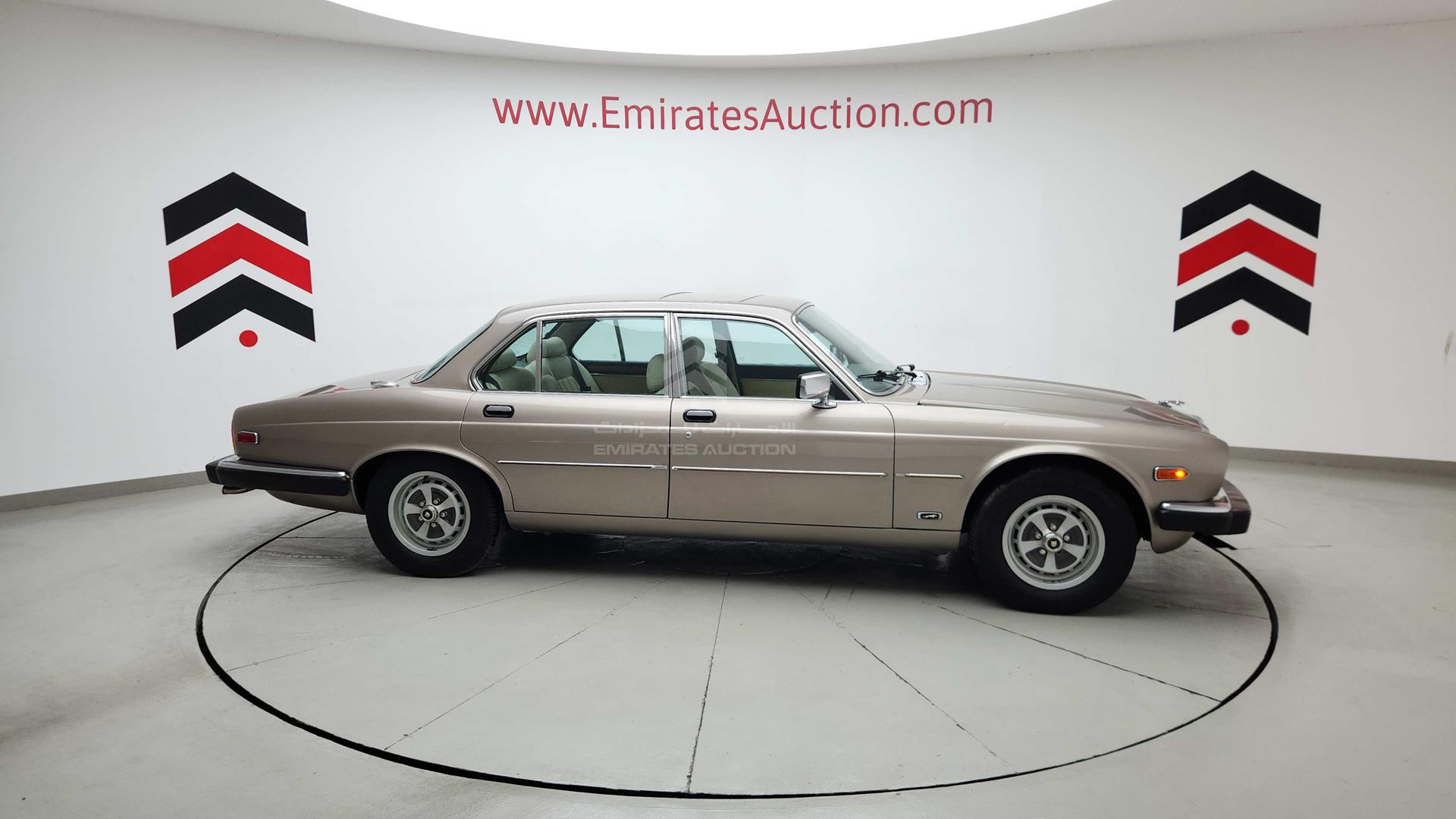 1987 JAGUAR XJ 6 VIN: SAJAY1345HC476001