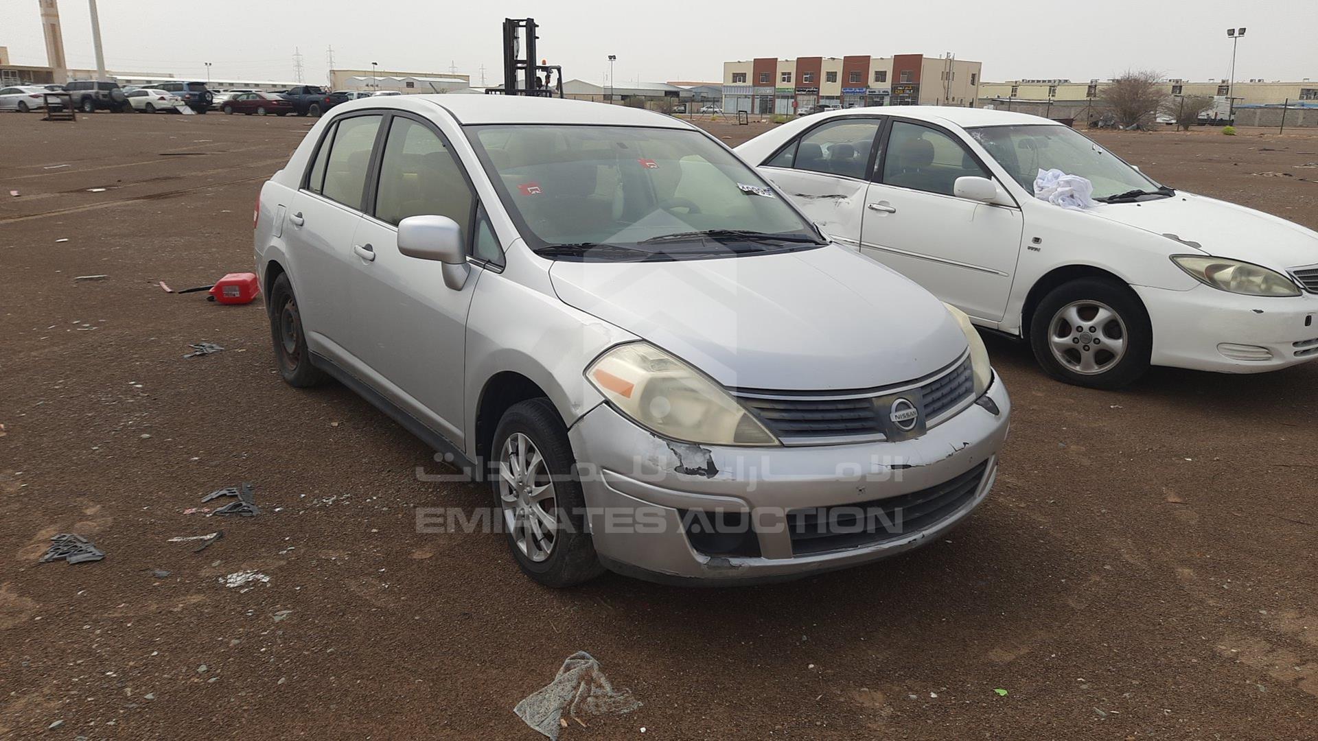 2008 NISSAN VERSA VIN: 3N1BC11E88L451310