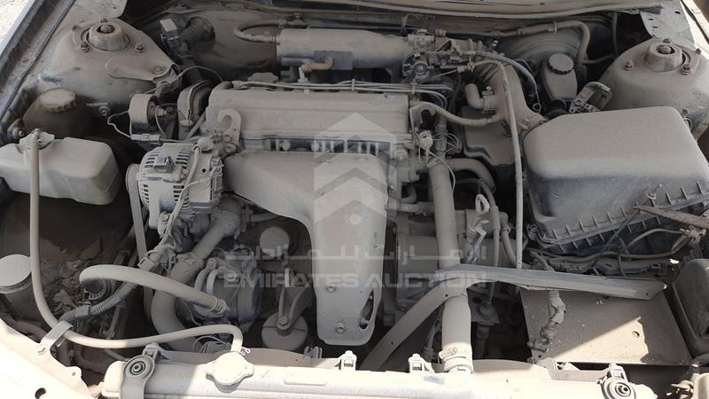 VIN: 6T153SK20WX351371 Auction: EmiratesAuction Lot: 343695 6T153SK20WX351371 Toyota Camry 1998 GREEN Photo 28