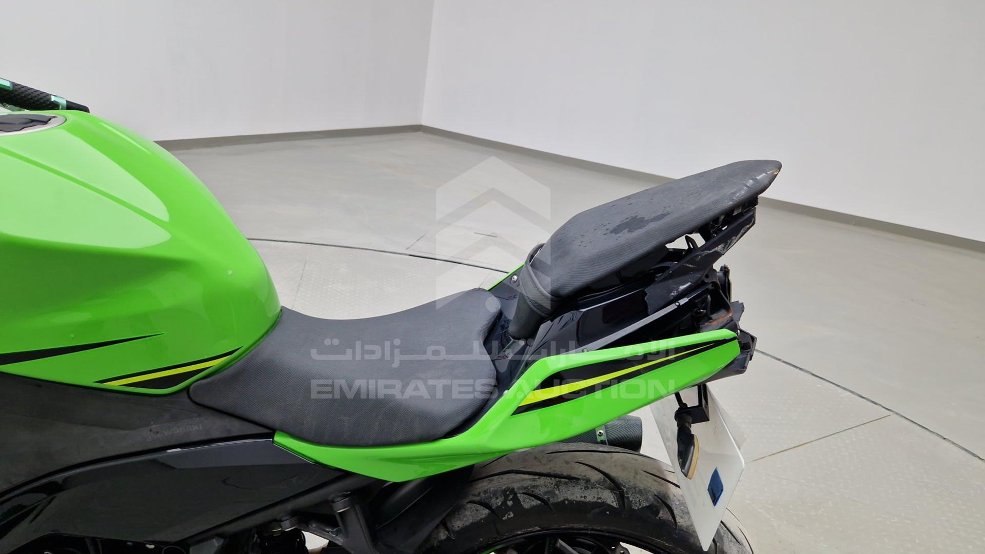 2018 KAWASAKI EX400C VIN: JKAEXKG12JDA07437