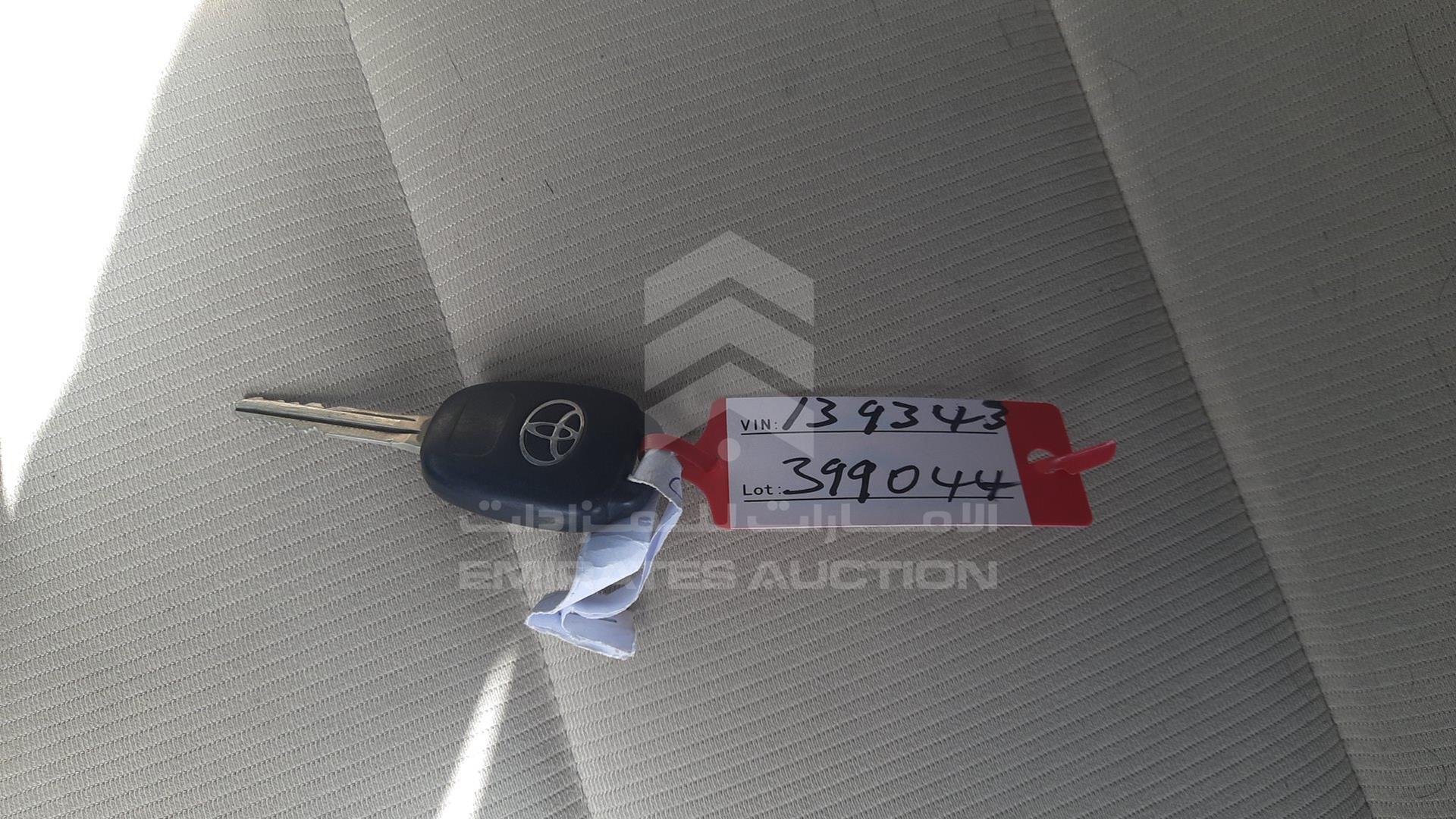 2015 TOYOTA COROLLA VIN: RKLBB9HE2F5139343