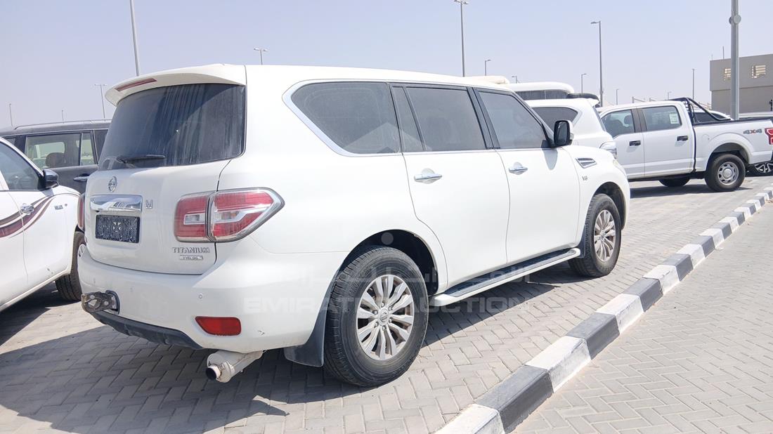 نيسان باترول 2019 — الزاوية الخلفية اليمنى — صورة 8