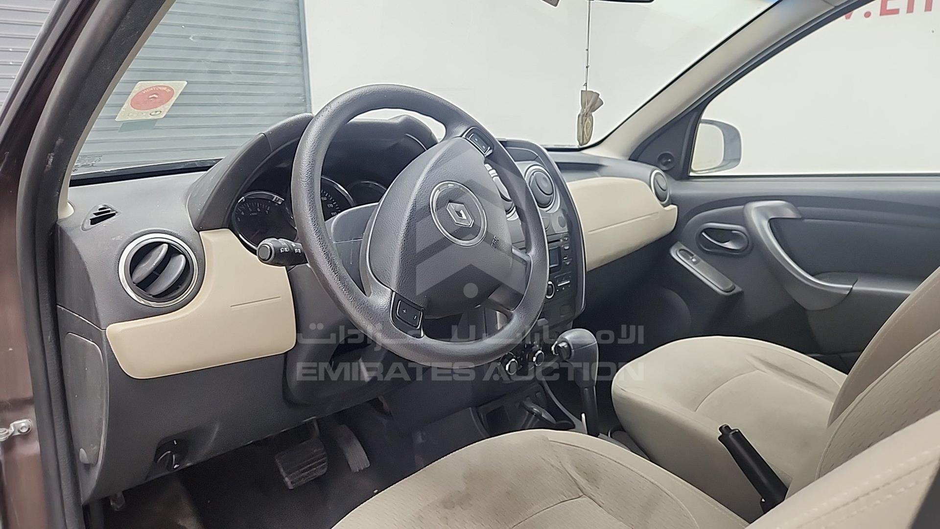 2017 RENAULT DUSTER VIN: VF1HSRCH9HA531771