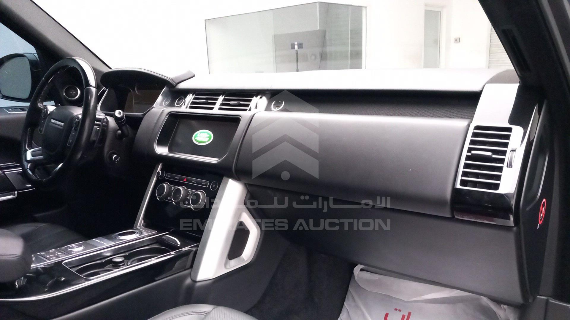 2017 RANGE ROVER VOGUE VIN: SALGS2FEXHA321274