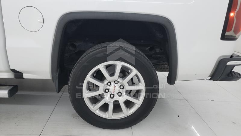3GTU29EJ8GG153233 Auction: EmiratesAuction Lot: 406581 3GTU29EJ8GG153233 GMC Sierra 2016 WHITE Photo 35