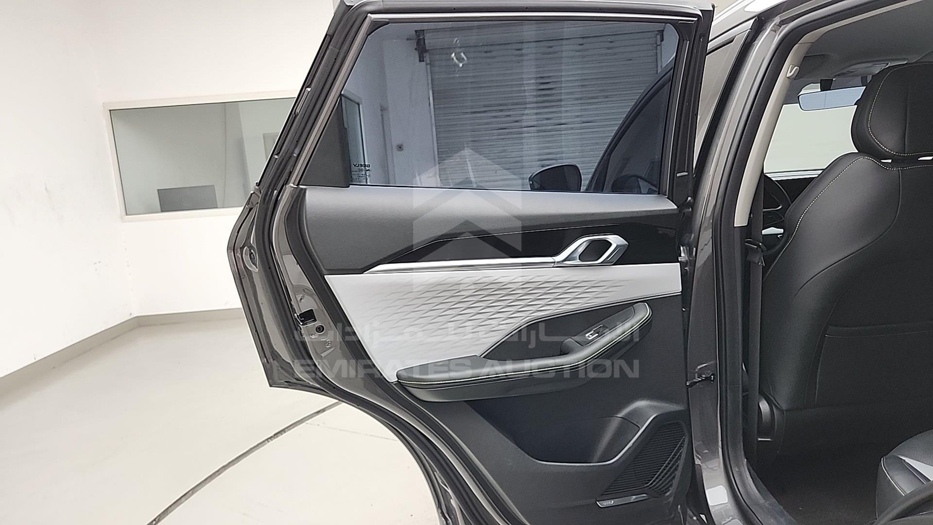 2024 GEELY COOLRAY VIN: LB3762KZ9RX506537