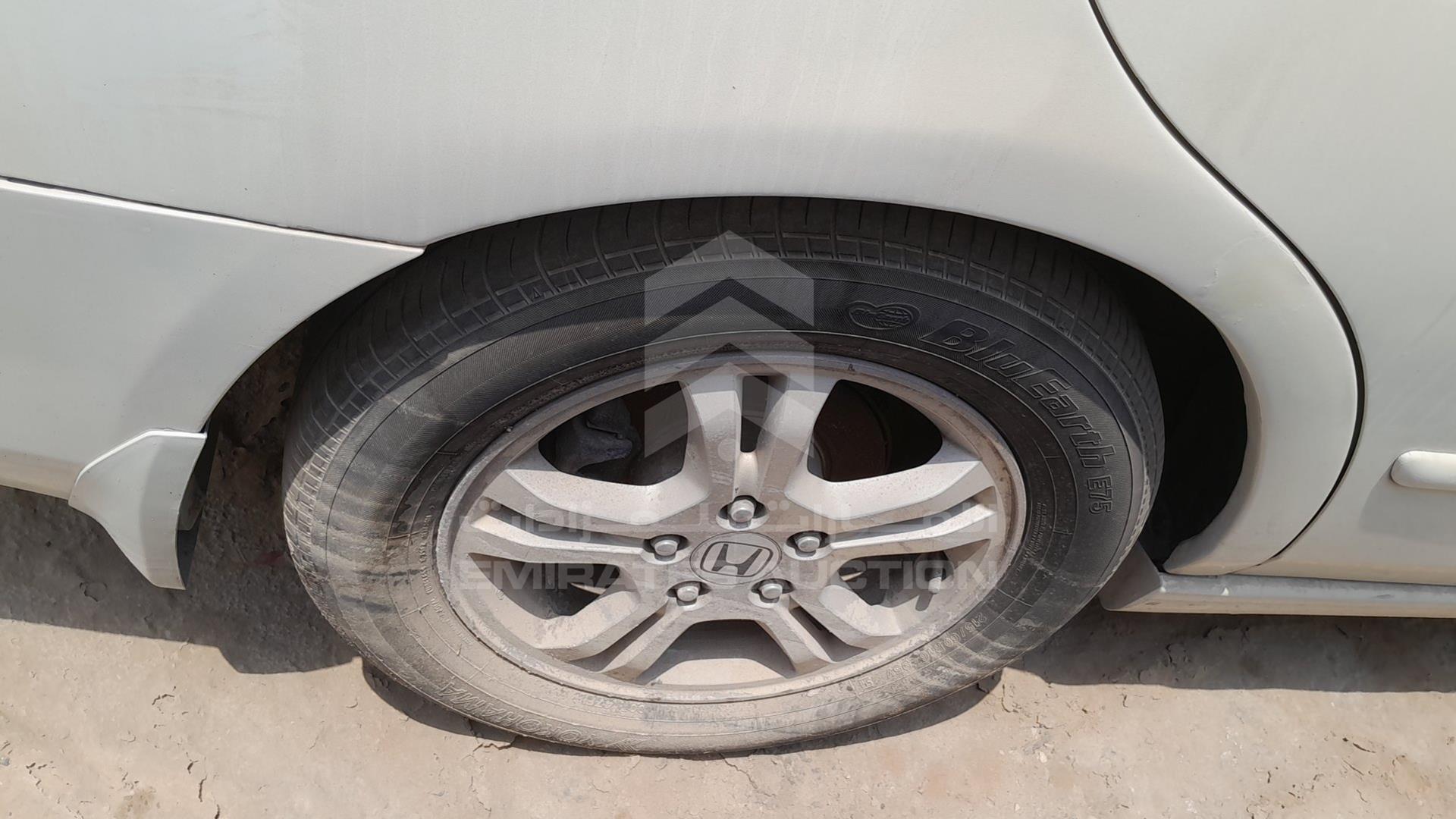 2006 HONDA ACCORD VIN: JHMCM565X6C418640