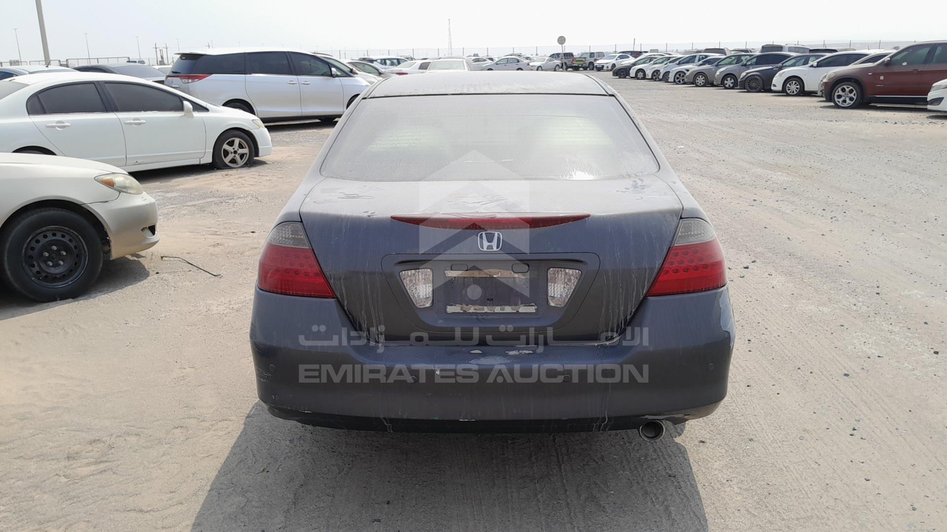 2006 HONDA ACCORD VIN: JHMCM56526C413951
