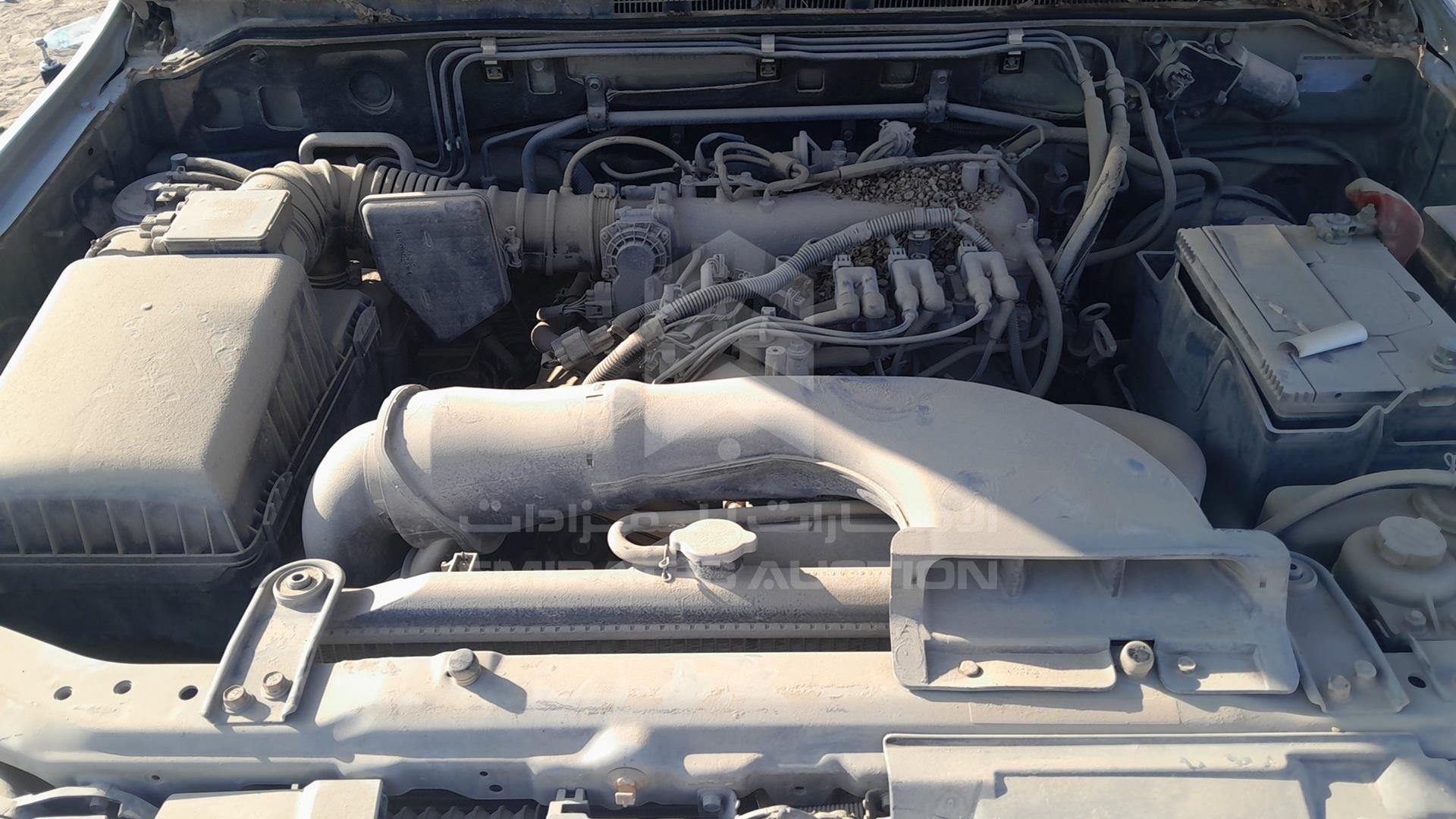 2007 MITSUBISHI PAJERO VIN: JMYLRV73W7J704401