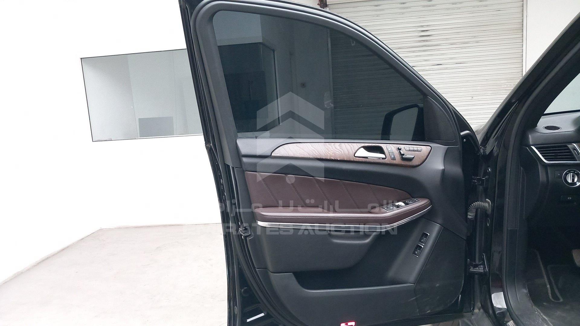 2014 MERCEDES GL 500 VIN: WDCDF7DEXEA282240
