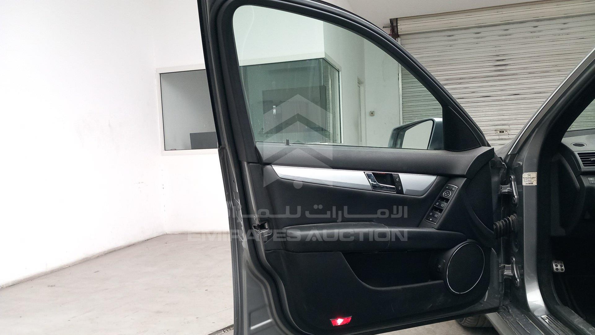 2011 MERCEDES C200 VIN: WDDGF4JB0BF586306