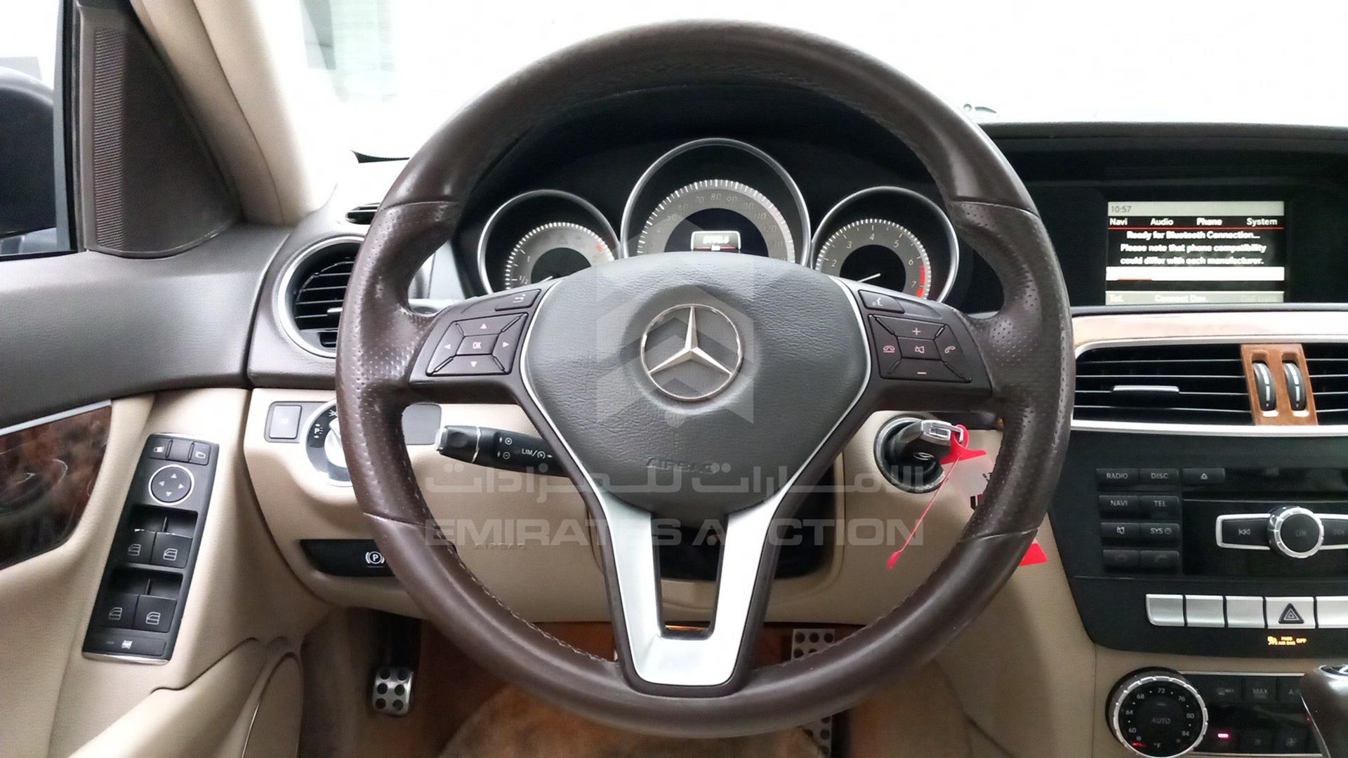 2013 MERCEDES C 250 VIN: WDDGF4HB0DR273733