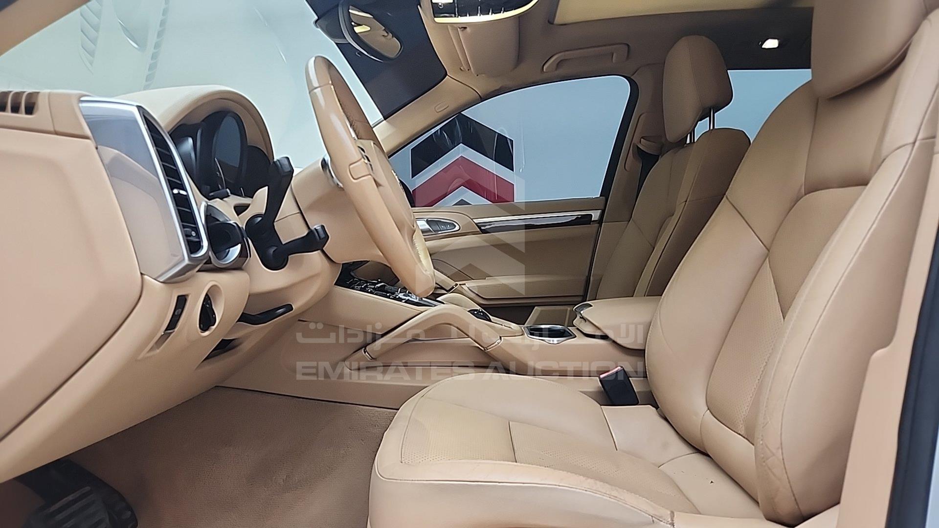 2013 PORSCHE CAYENNE VIN: WP1ZZZ92ZDLA01710
