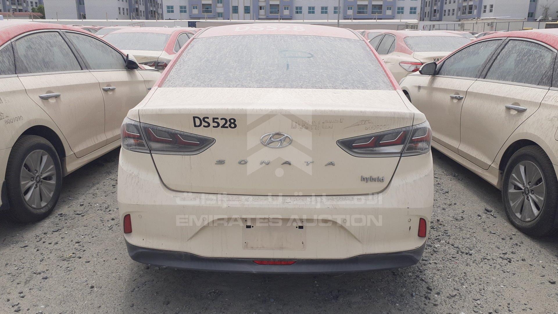 2019 HYUNDAI SONATA VIN: KMHE24130KA092672