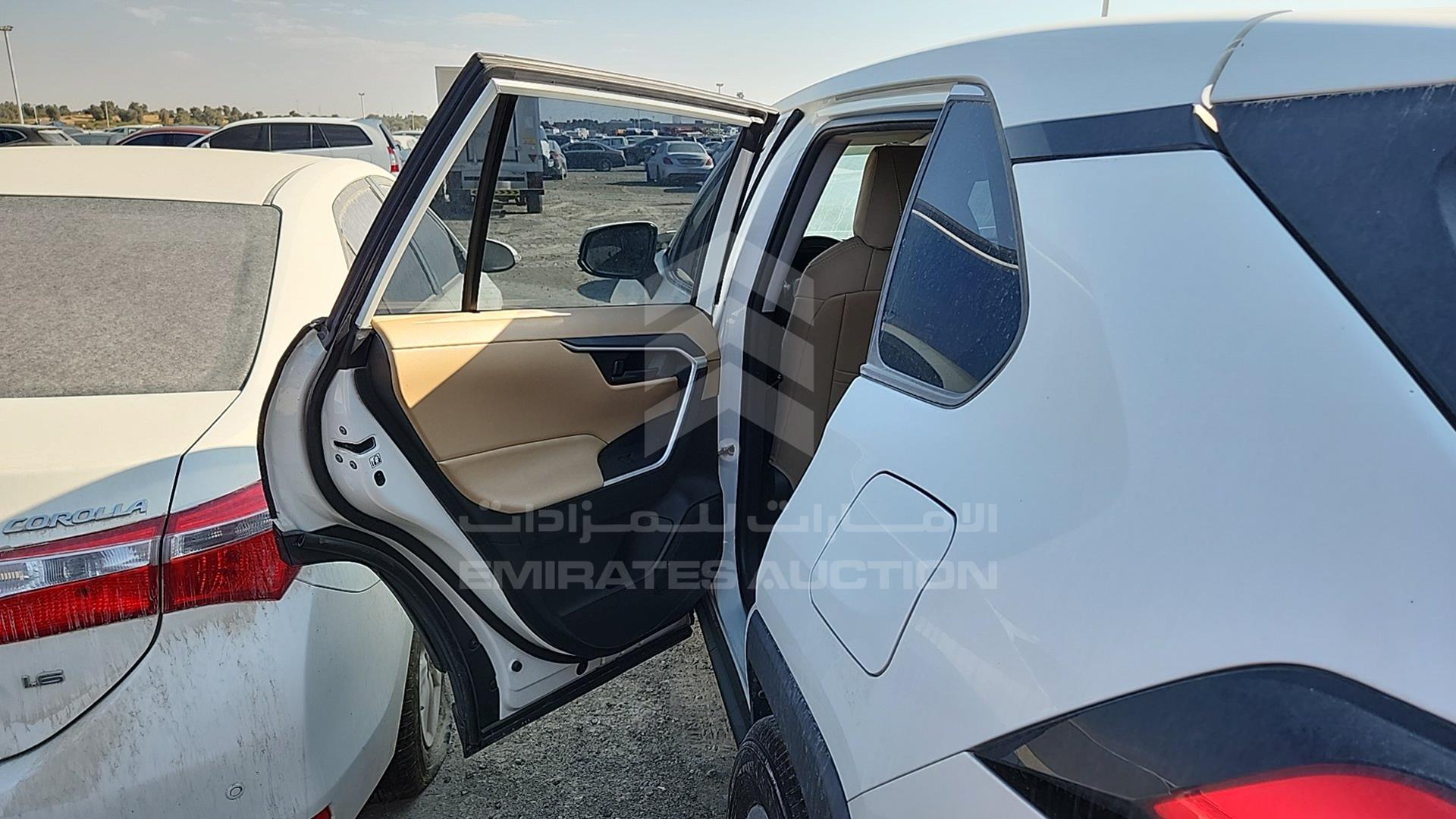 2020 TOYOTA RAV-4 VIN: JTDZ13FV1LD055904