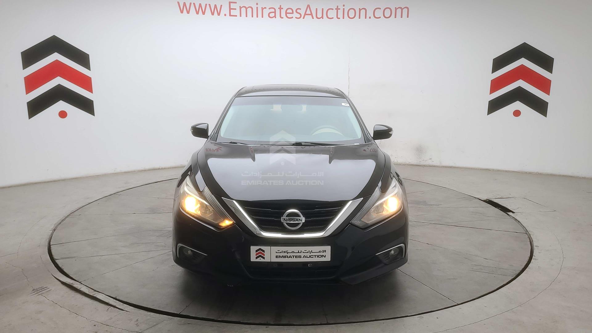 2017 NISSAN TEANA VIN: LGBF5AE07HR312584