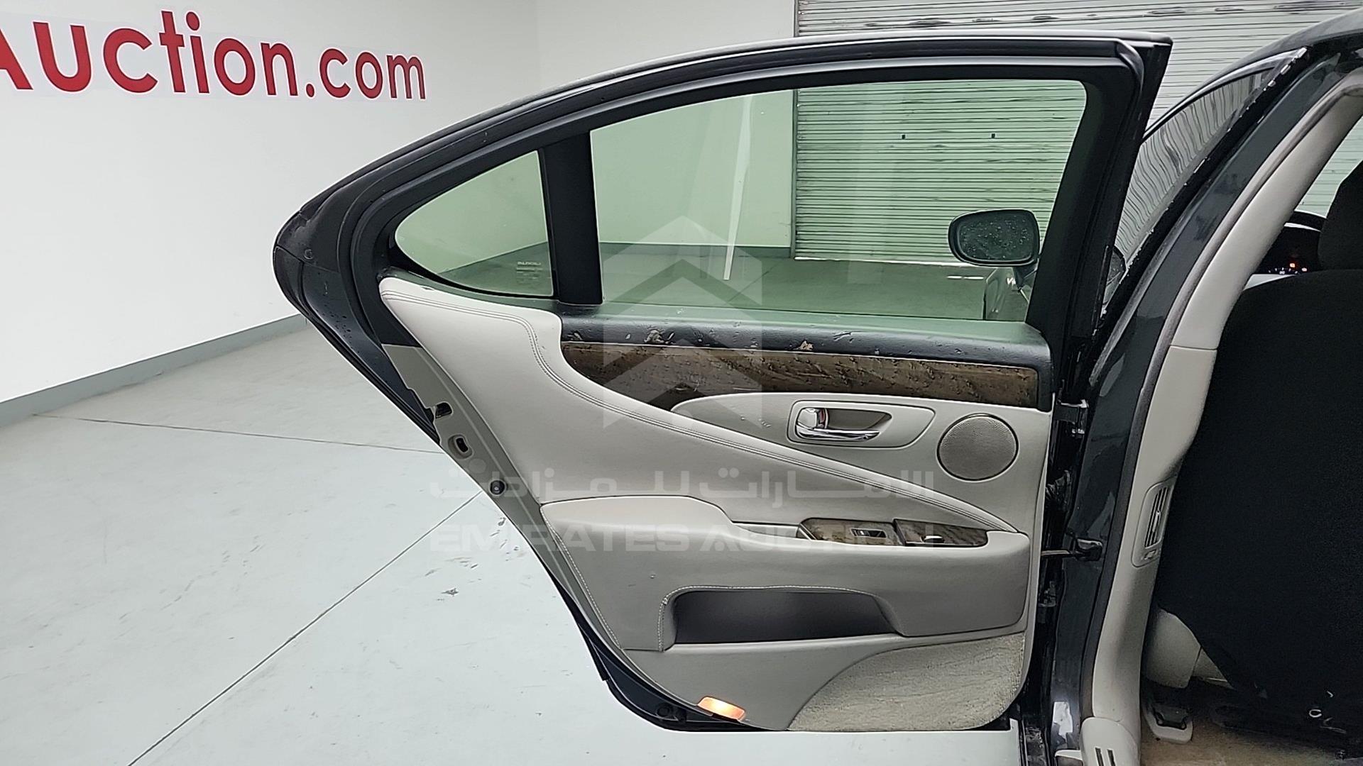 2008 LEXUS LS 460 VIN: JTHBL46F485083075