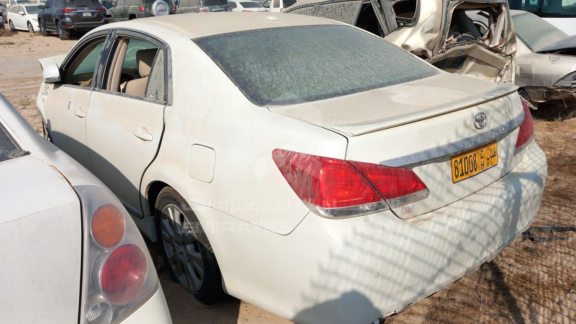 2011 TOYOTA AVALON VIN: 4T1BK3DB4BU431142