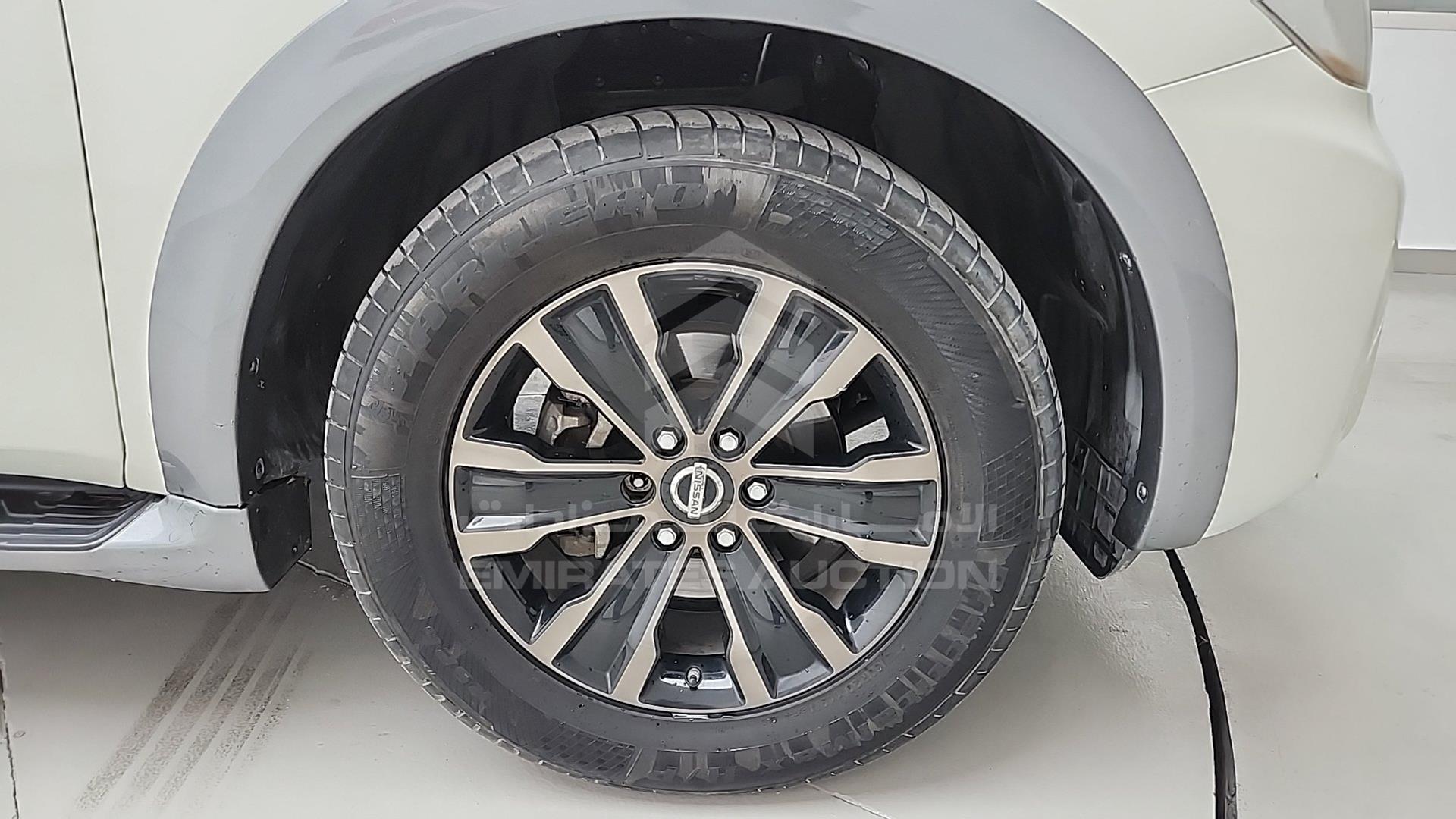 2017 NISSAN ARMADA VIN: JN8AY2ND7H9010153
