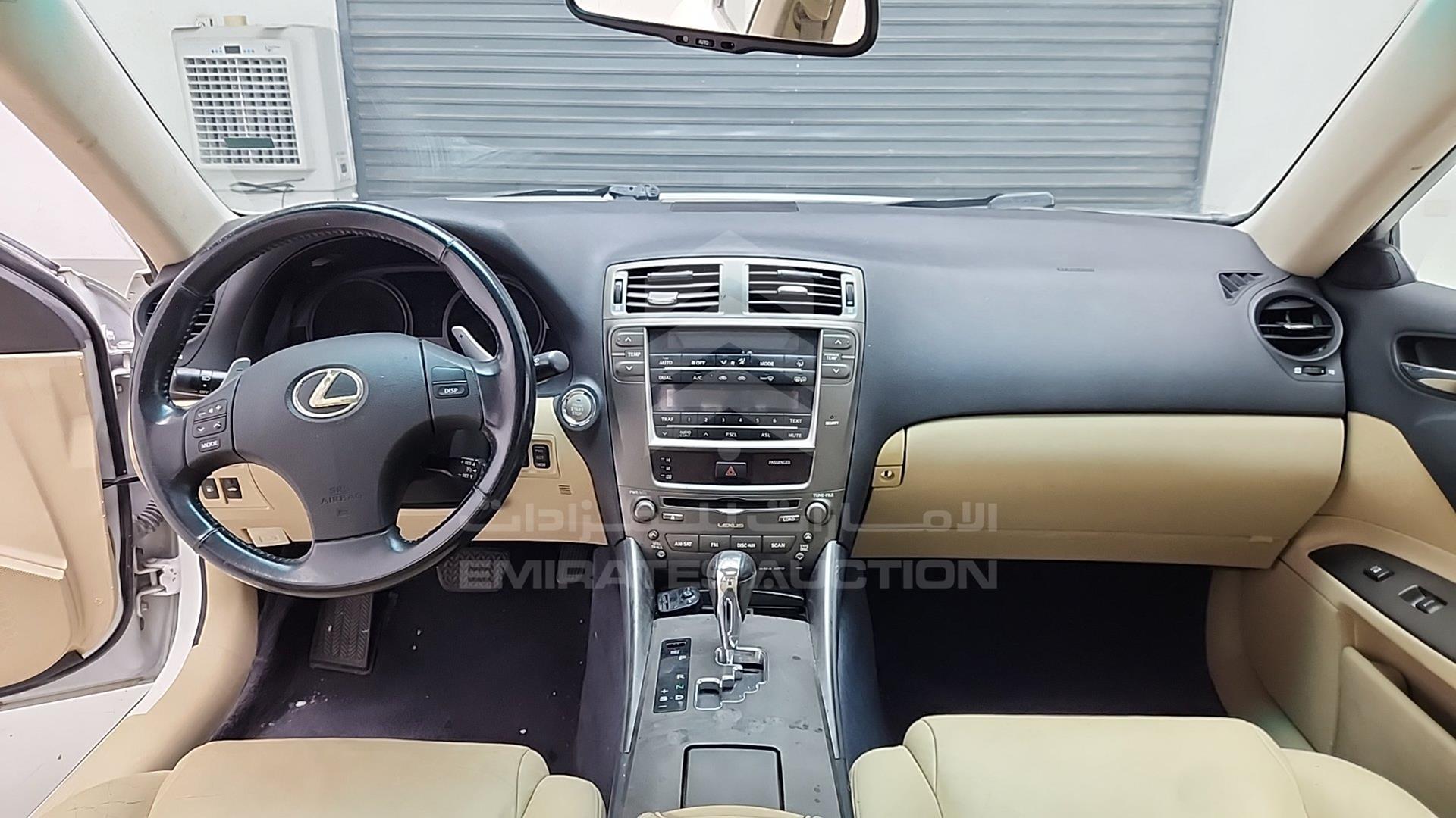 2008 LEXUS IS 250 VIN: JTHBK262385084075