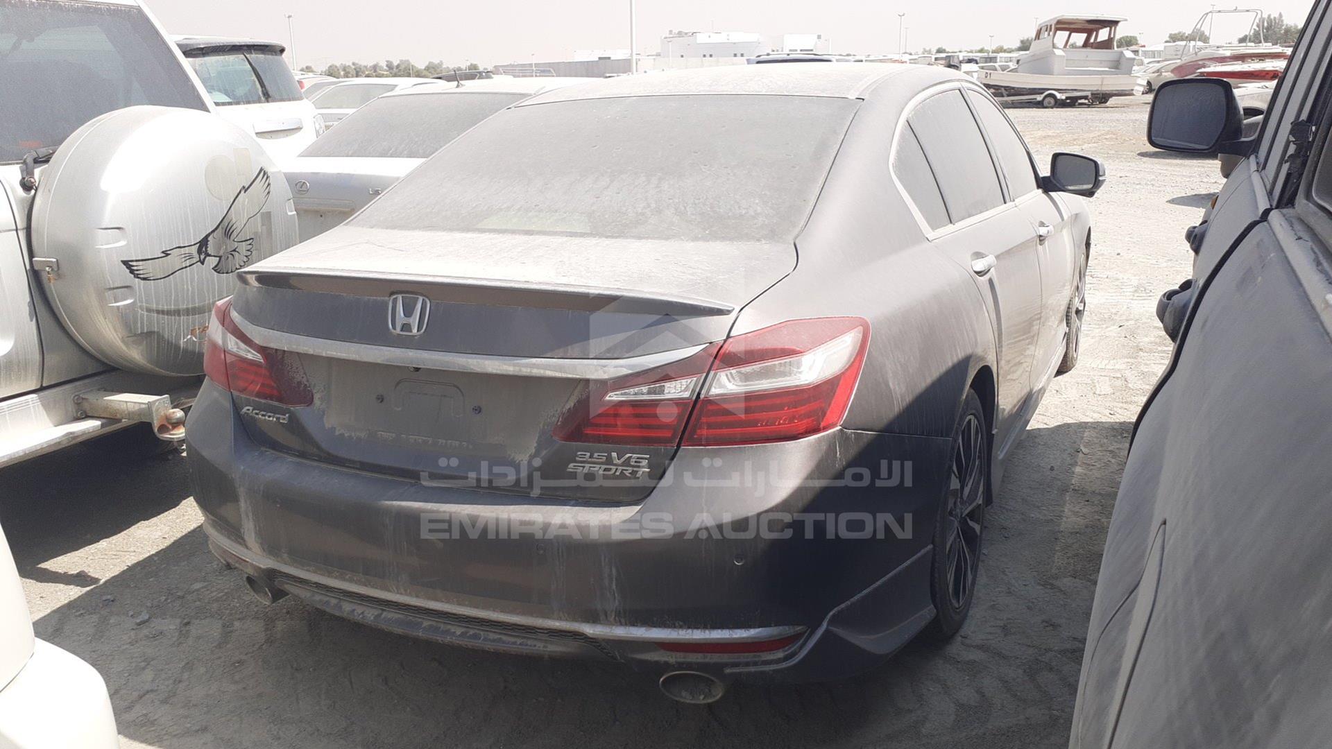 2017 HONDA ACCORD VIN: 1HGCR3695HA600918