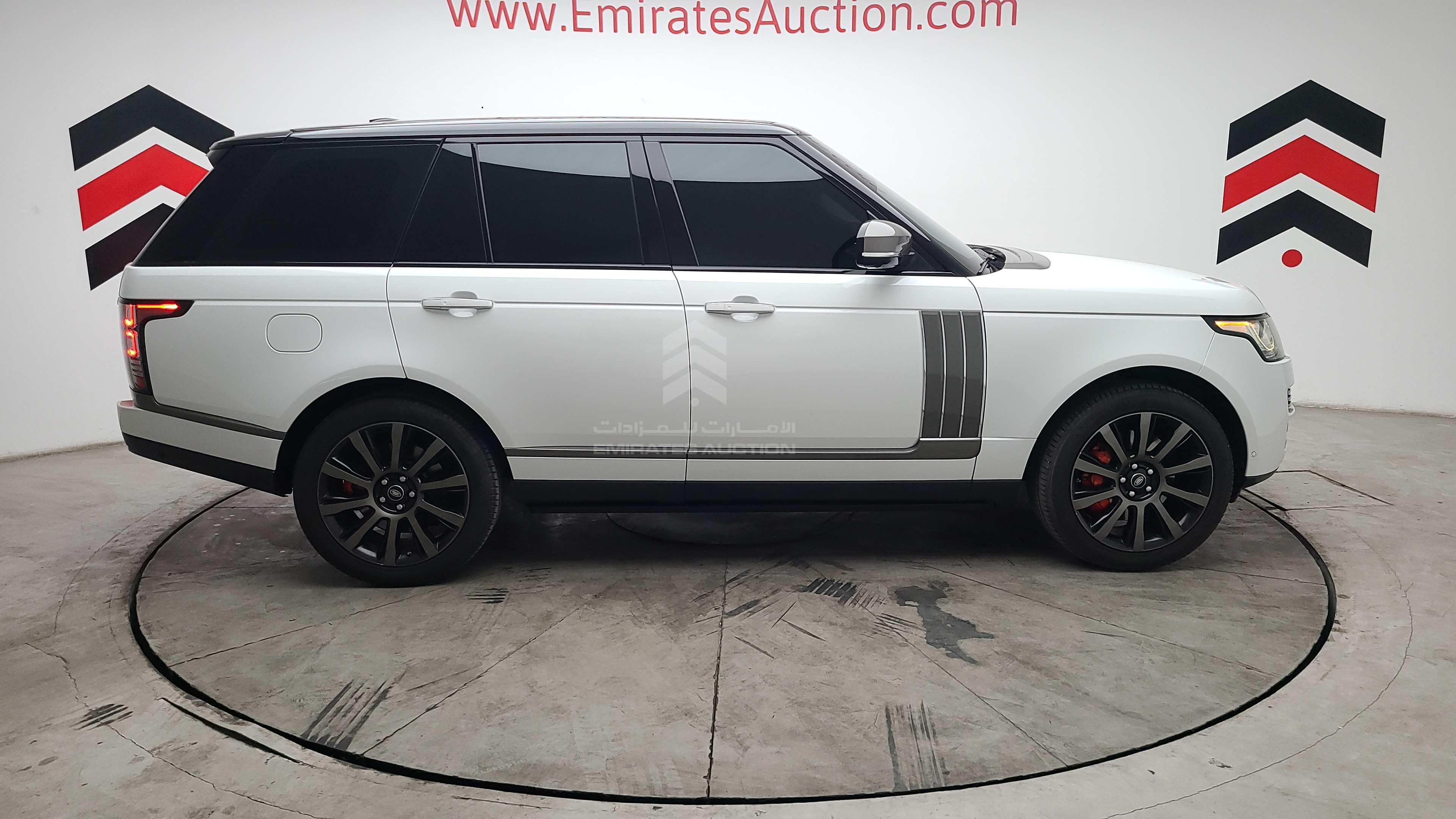 SALGA2EF1FA220893 - 2015 Range Rover Vogue - #461234