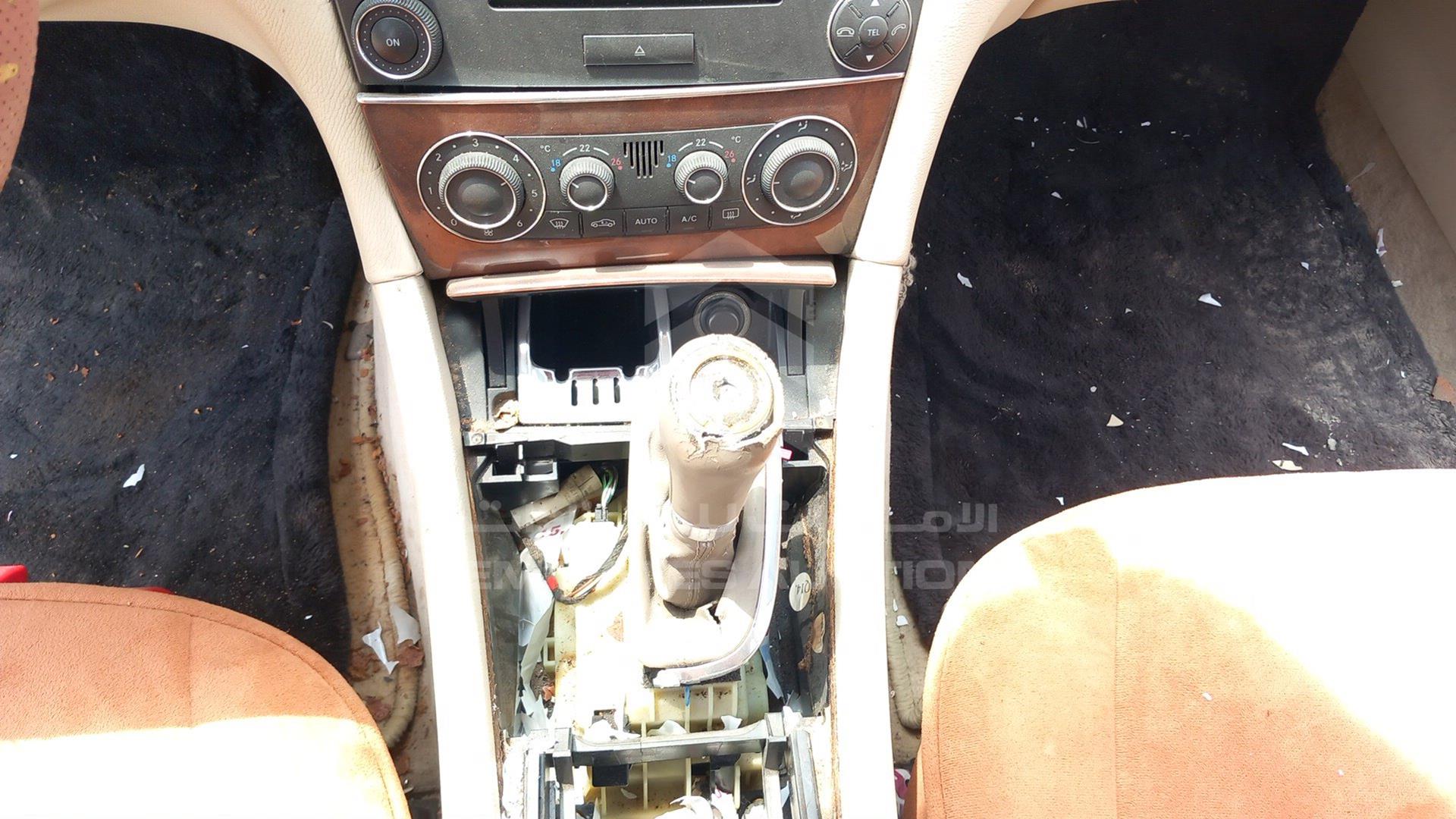 2006 MERCEDES C 200 VIN: WDB2030421F812108