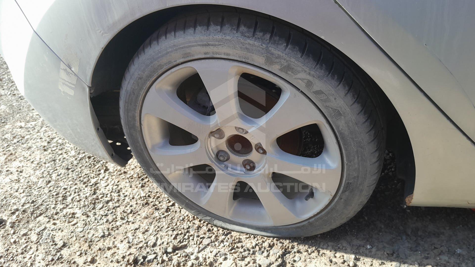 2012 HYUNDAI ELANTRA VIN: KMHDH41EXCU506925