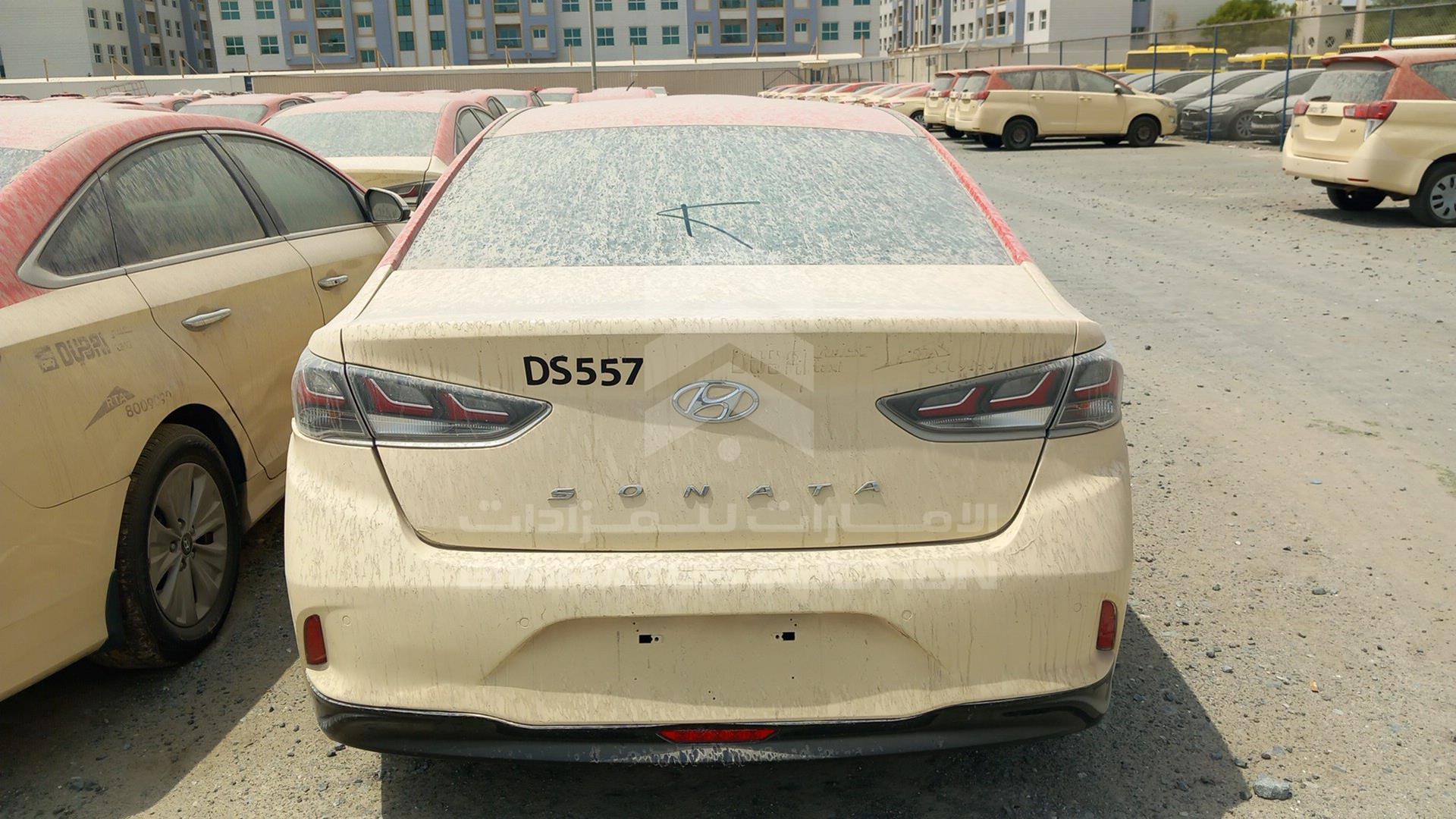 2019 HYUNDAI SONATA VIN: KMHE24137KA093026