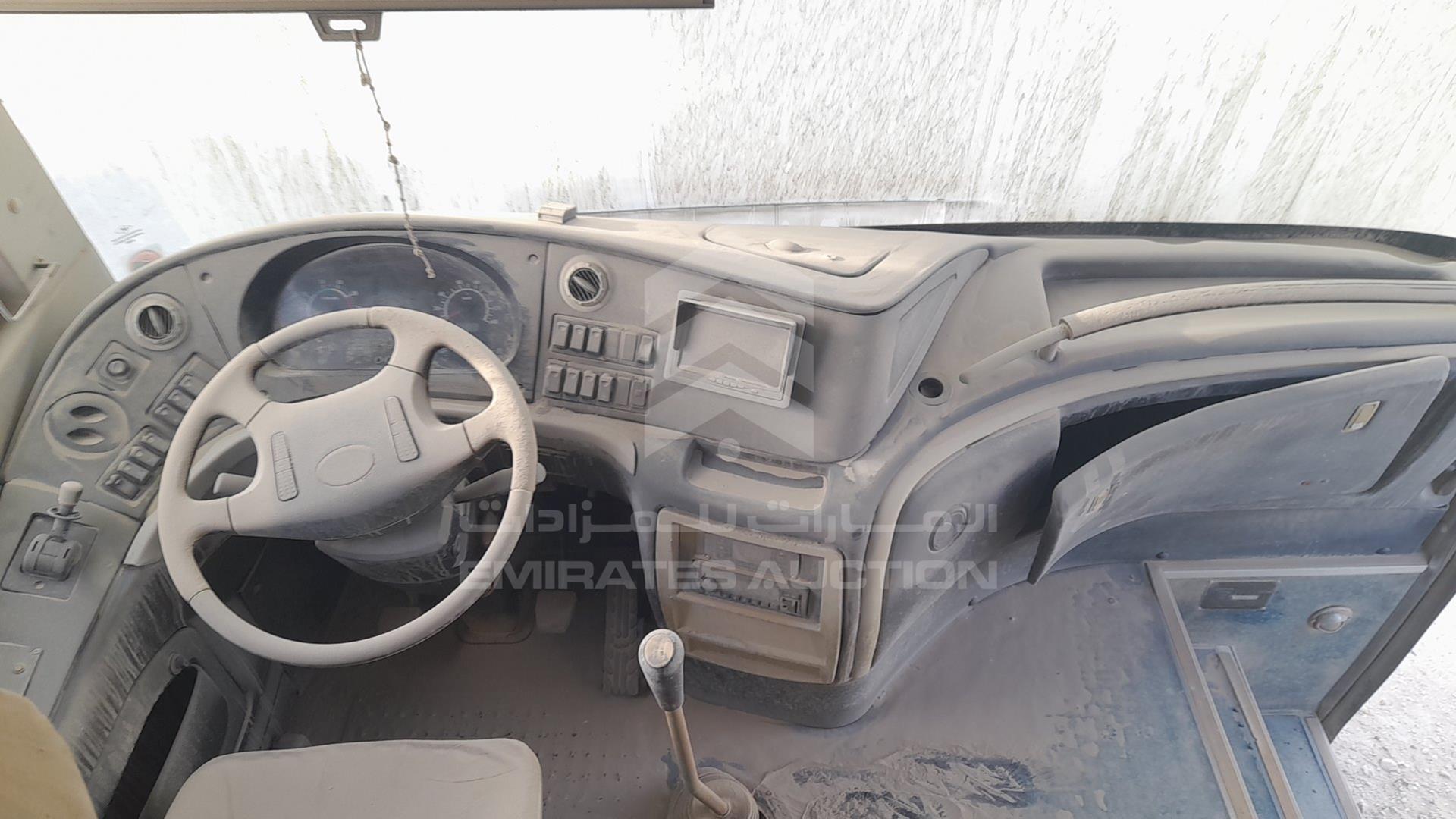 2014 WUZHOULONG FDG 6128 CNG VIN: LA86C0LK3DA300174