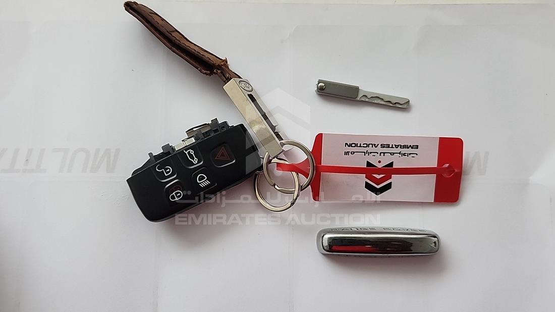 2016 Range Rover Sport — Keys — Photo 6