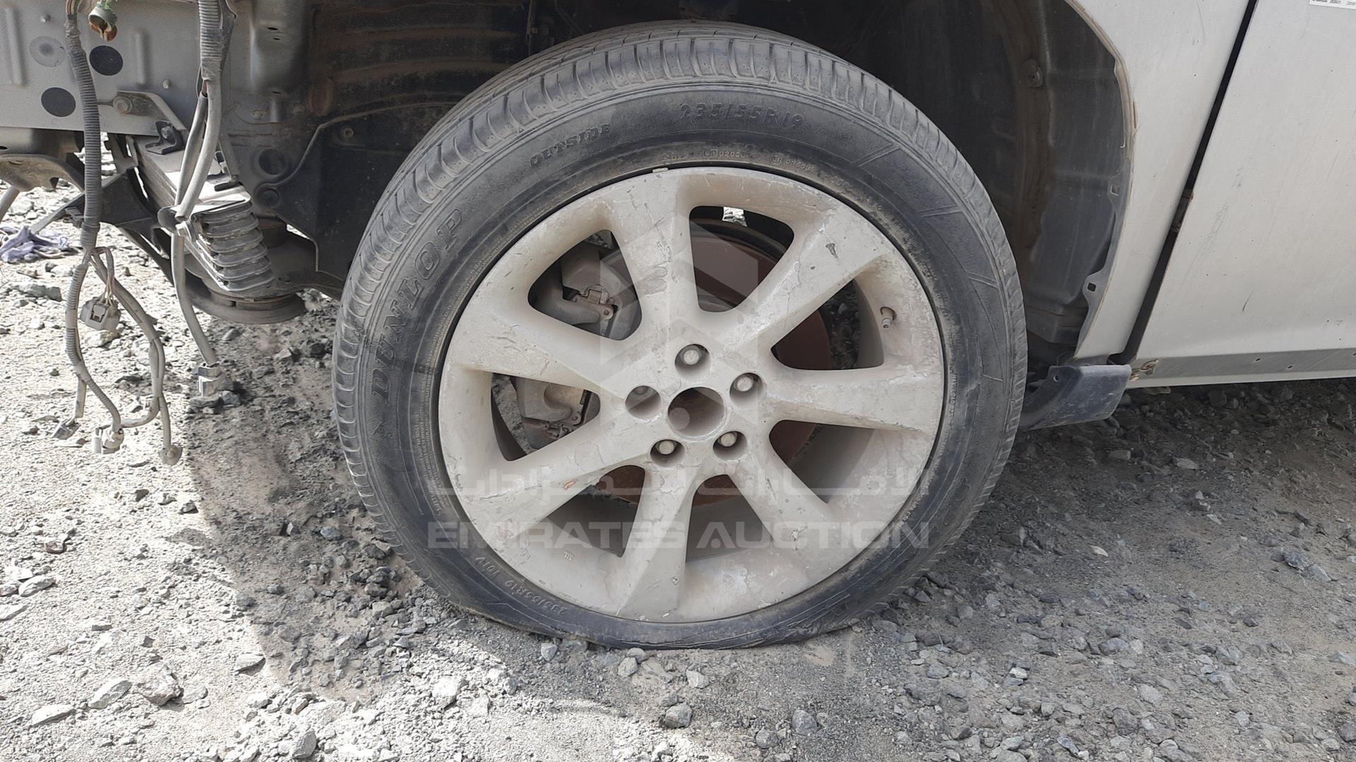 2010 LEXUS --- VIN: JTJBK11A9A2007130