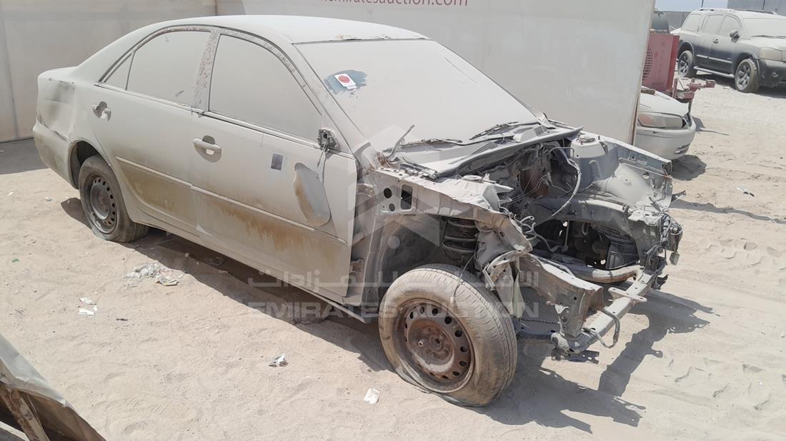 2004 Toyota Camry — Front Right Angle — Photo 9