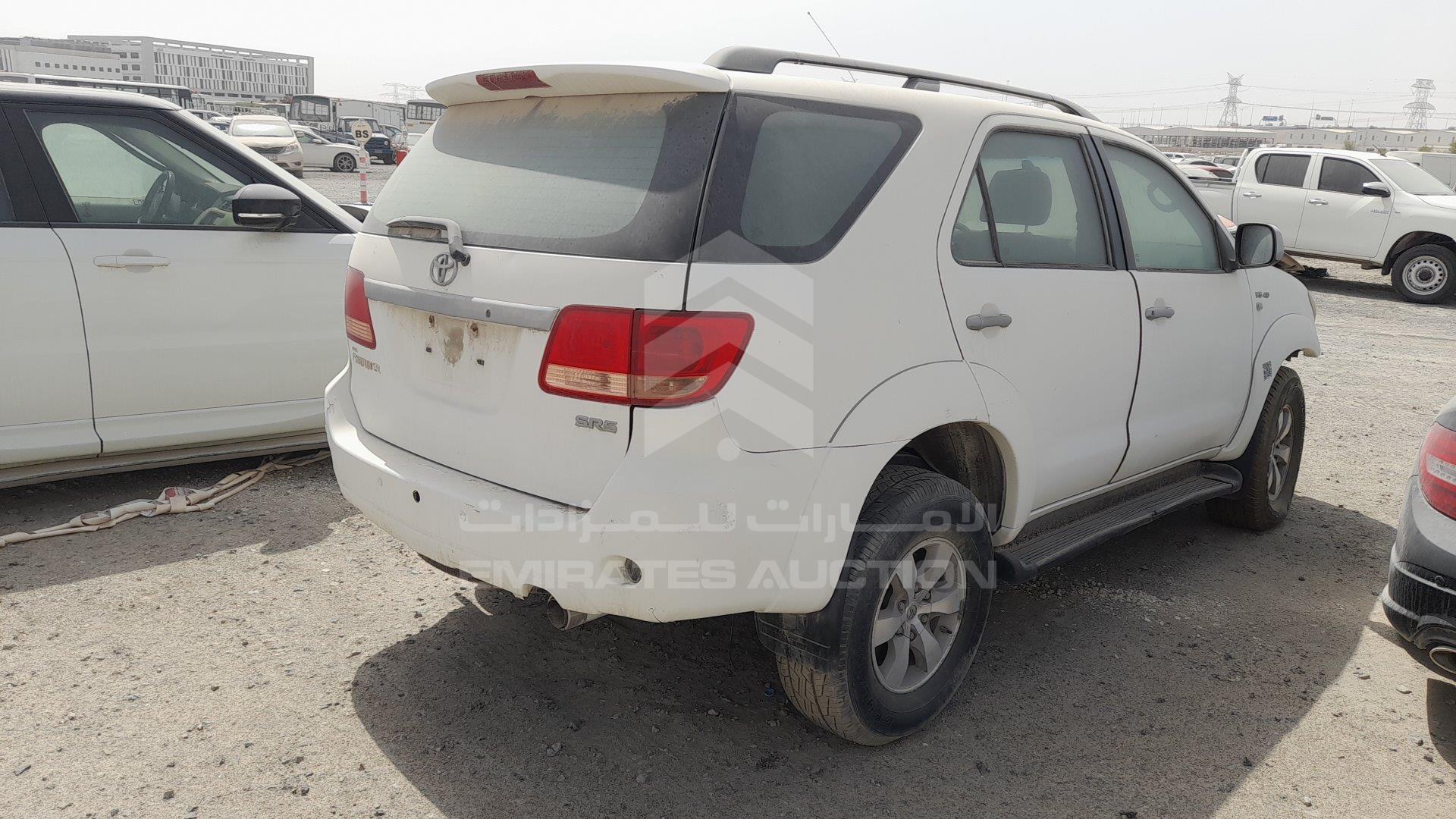 MR1YU59G760003973 - 2006 Toyota Fortuner - #206431