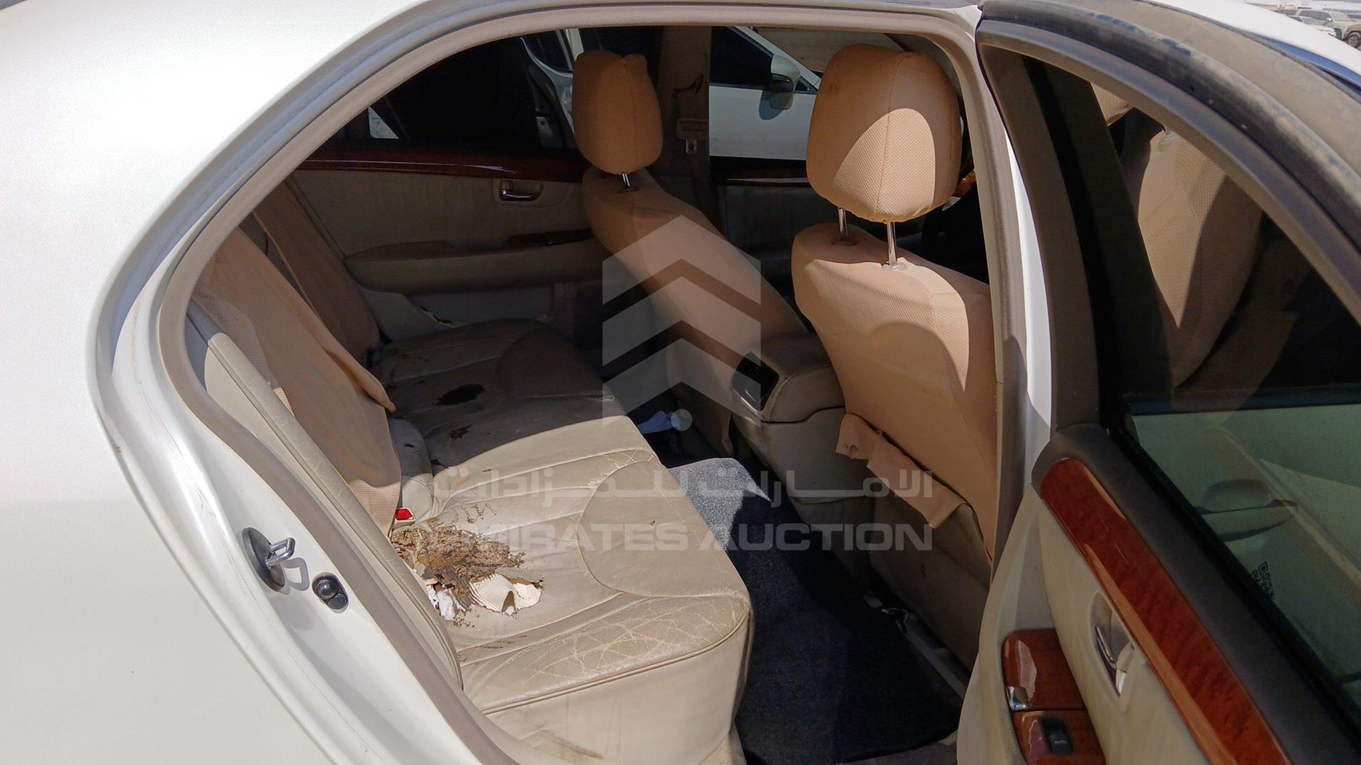 2001 LEXUS LS 430 VIN: JTHBN30F810023168