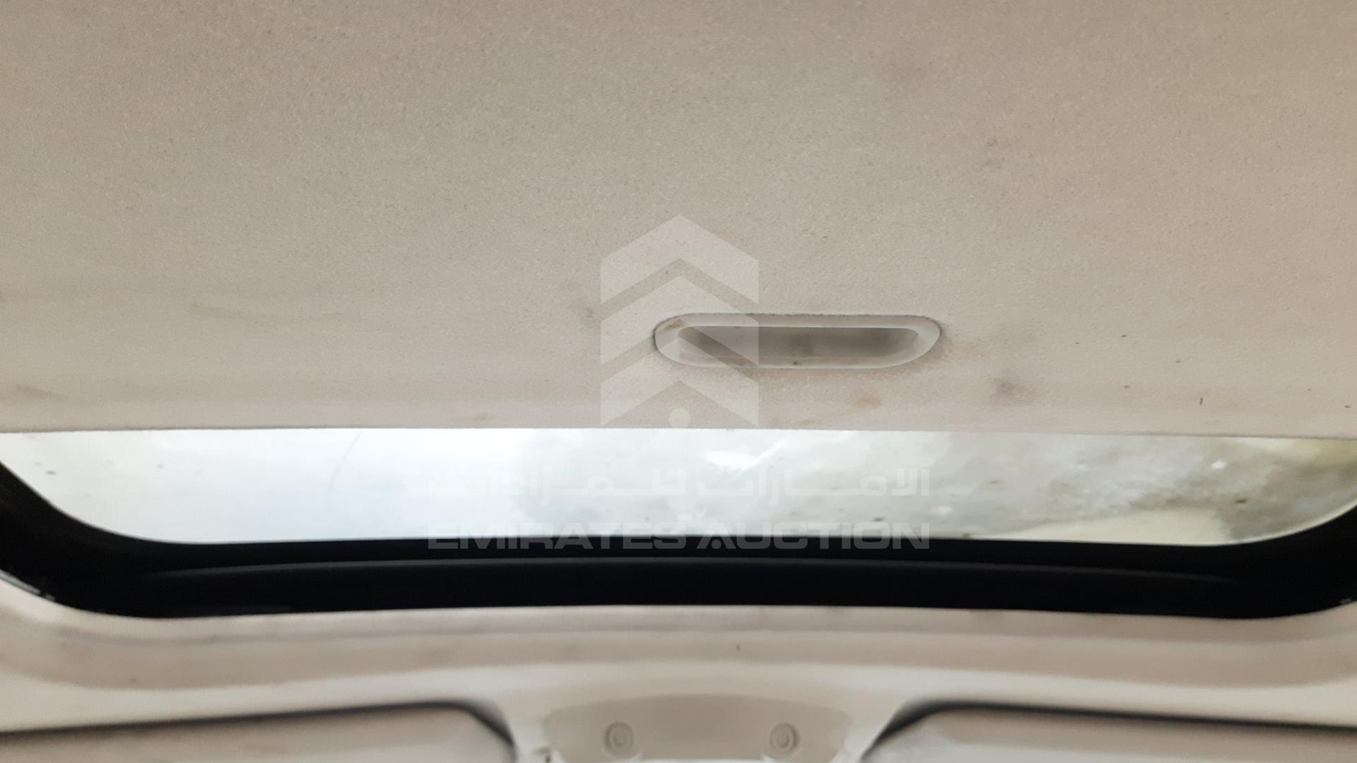 2011 MITSUBISHI PAJERO VIN: JMYLRV95WBJ709201