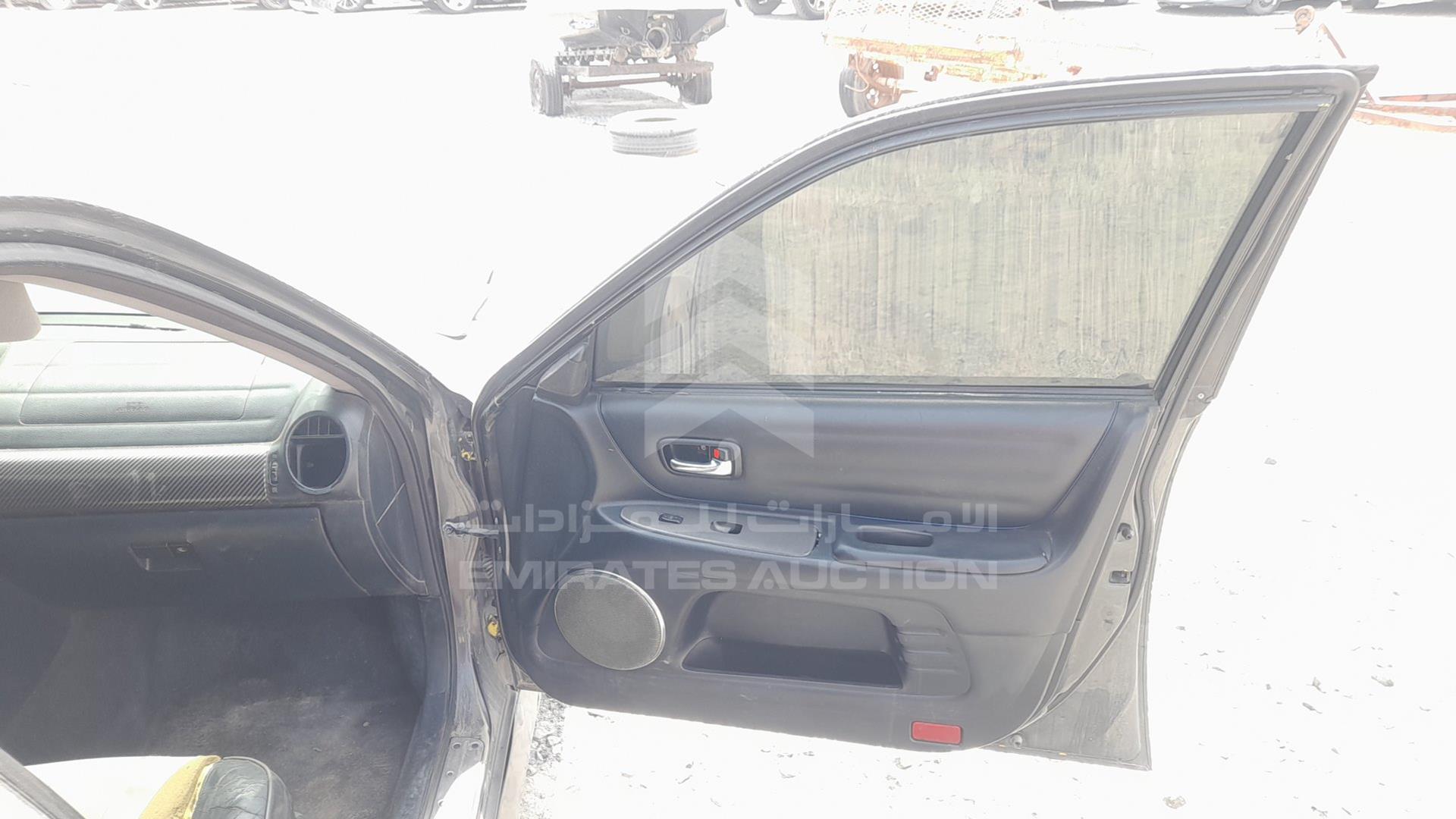 2005 LEXUS IS300 VIN: JTHBD192250096582