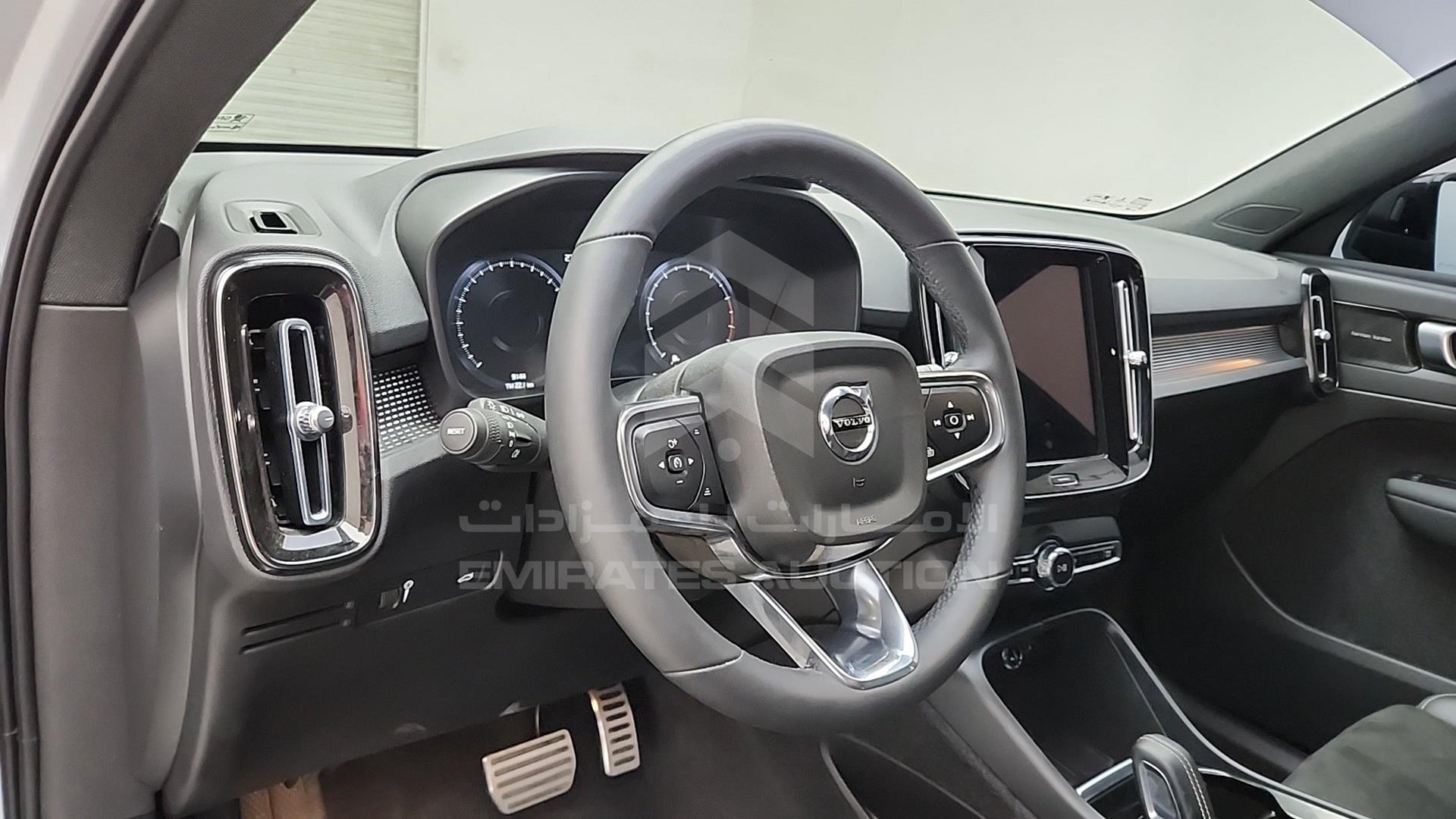 2022 VOLVO XC 40 VIN: YV1AKAXZ7N2696824