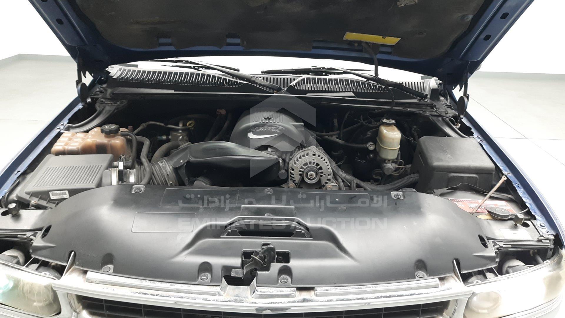 2000 CHEVROLET SILVERADO VIN: 2GCEC19V3Y1360820