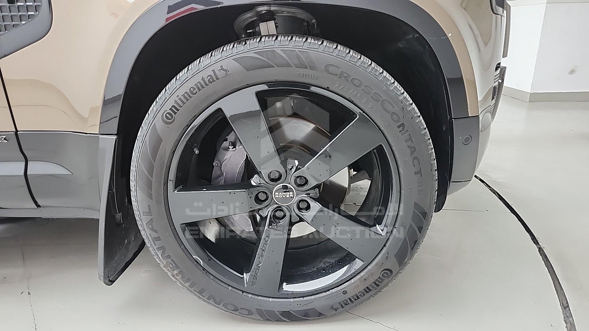 2022 LAND ROVER DEFENDER VIN: SALEA6BU1N2102059