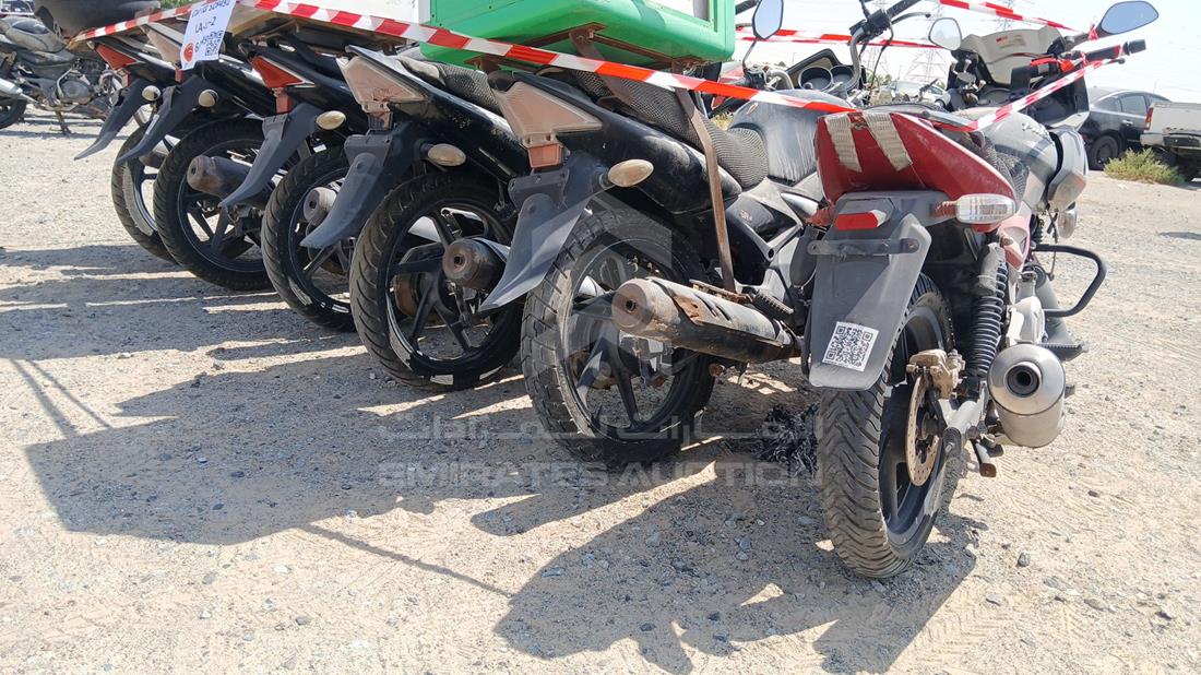 6 Motorbikes — Rear Right Tyre — Photo 37