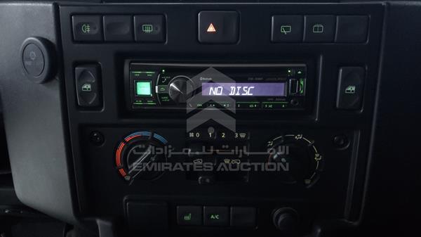Land Rover Defender 2013 SALLDHMR8DA441665 Image 16