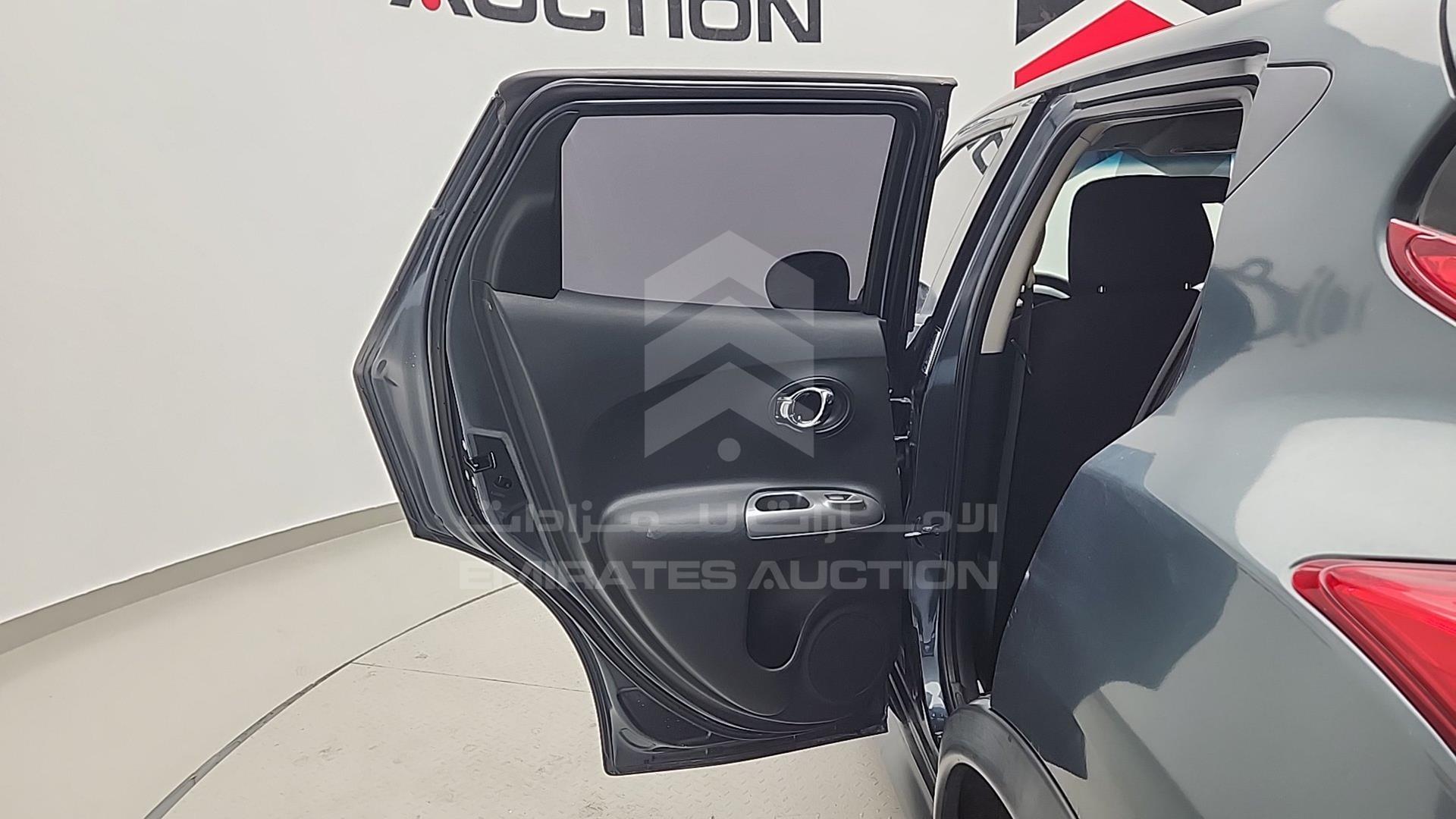 2011 NISSAN JUKE VIN: JN8AF5MR4BT007211